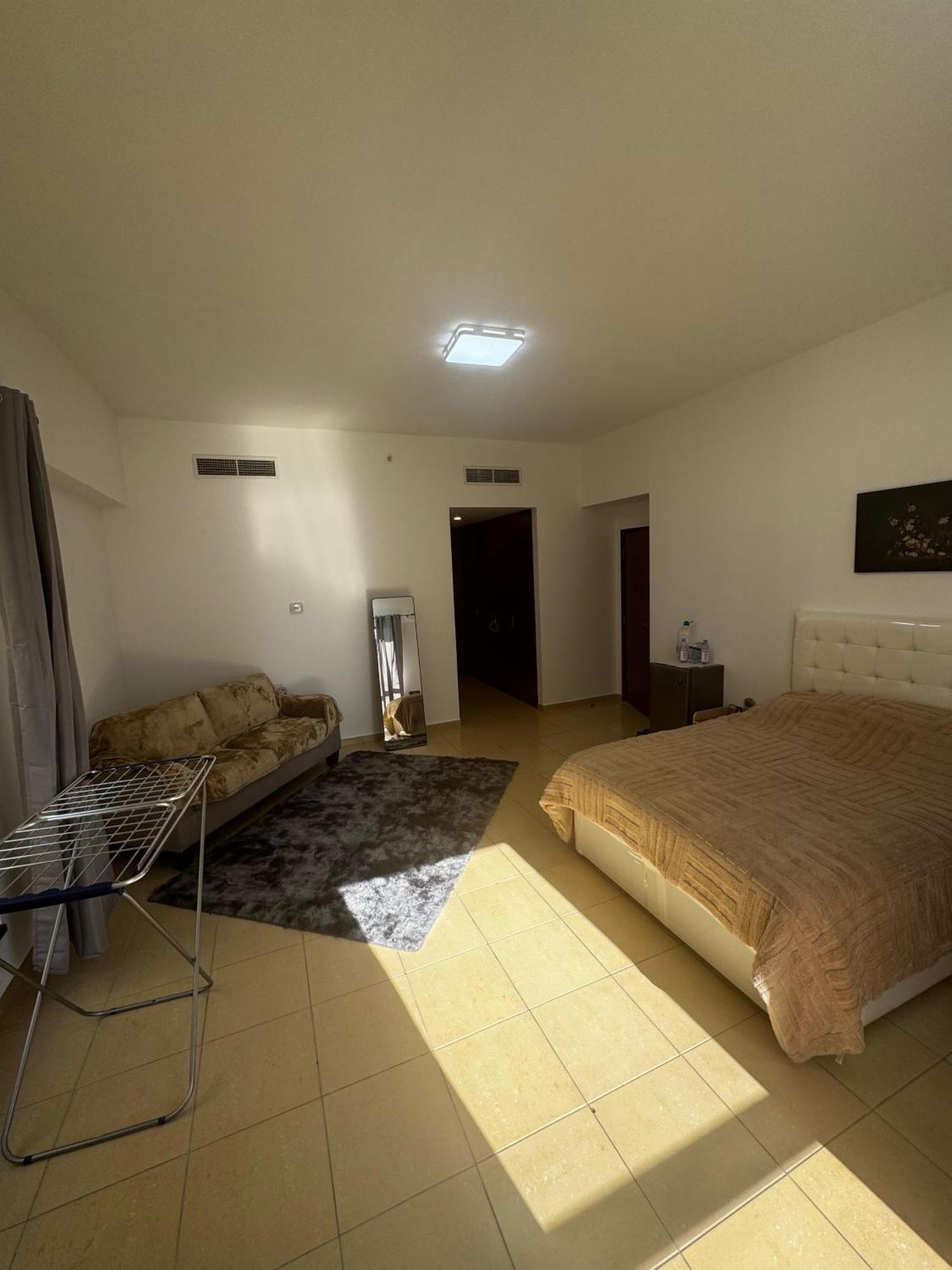 Luxury Master With Fantastic View In Jbr Walk Dubai