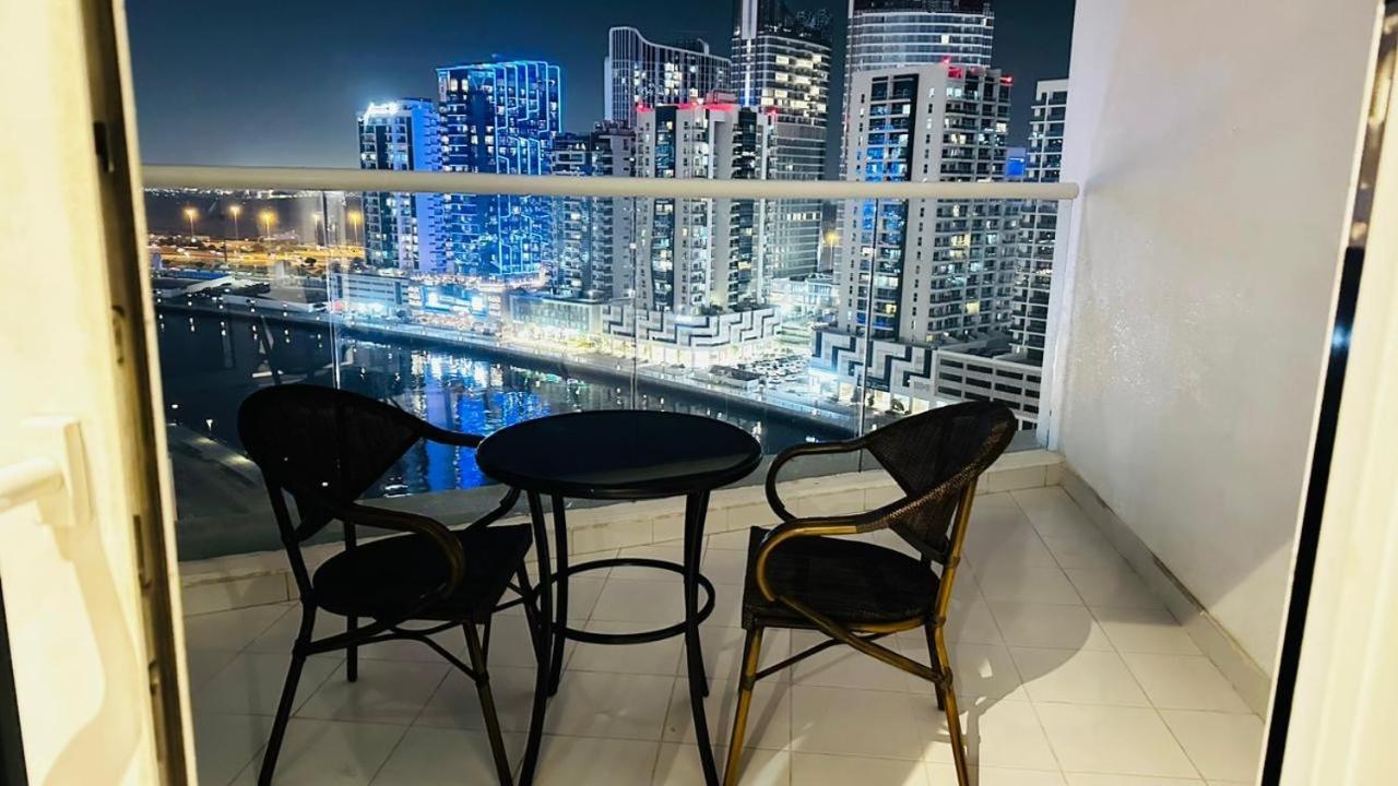 Apartment Luxurious In Damac Maison Prive By Phineek Vacation Dubai