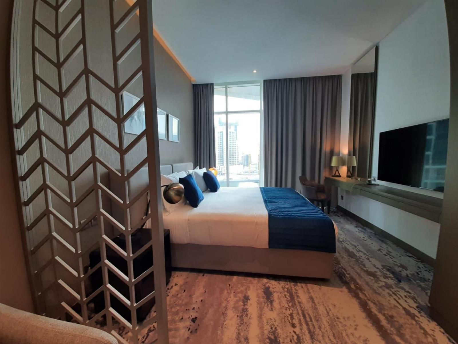 Luxurious In Damac Maison Prive By Phineek Vacation * Dubai