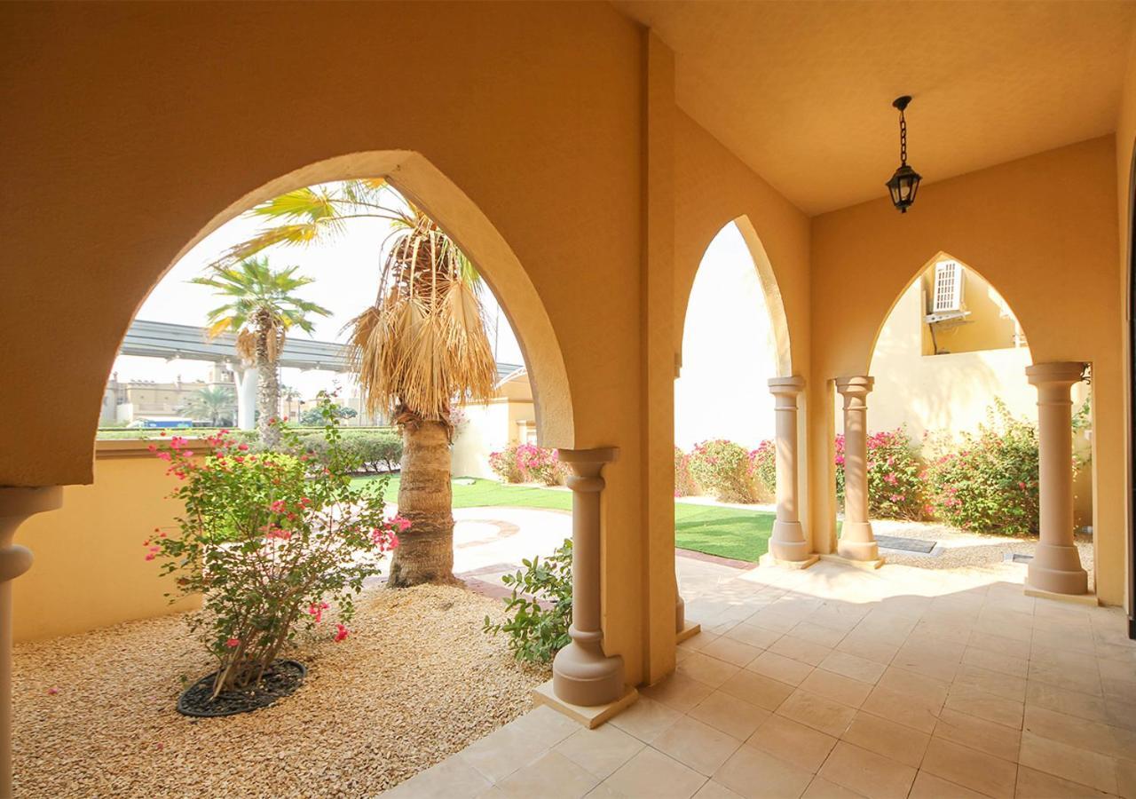 Villa Cozy 4br Maid At Canal Cove Palm Jumeirah