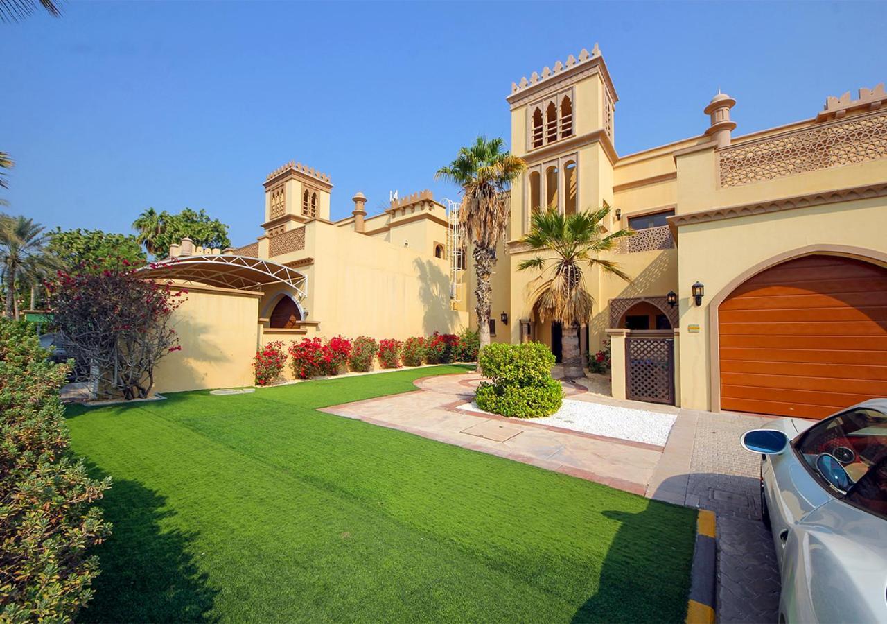 Villa Cozy 4br Maid At Canal Cove Palm Jumeirah *