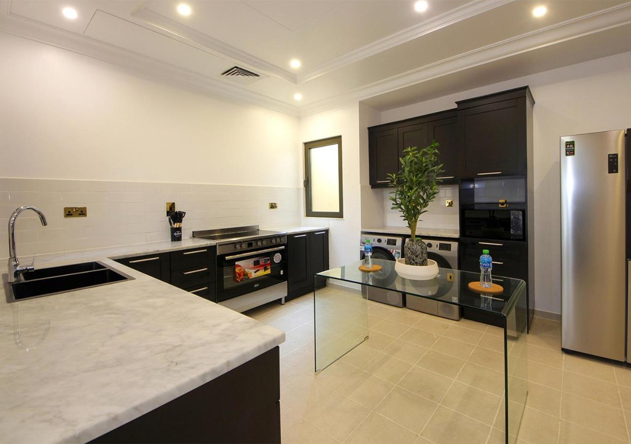 Cozy 4br Maid At Canal Cove Palm Jumeirah * Dubai