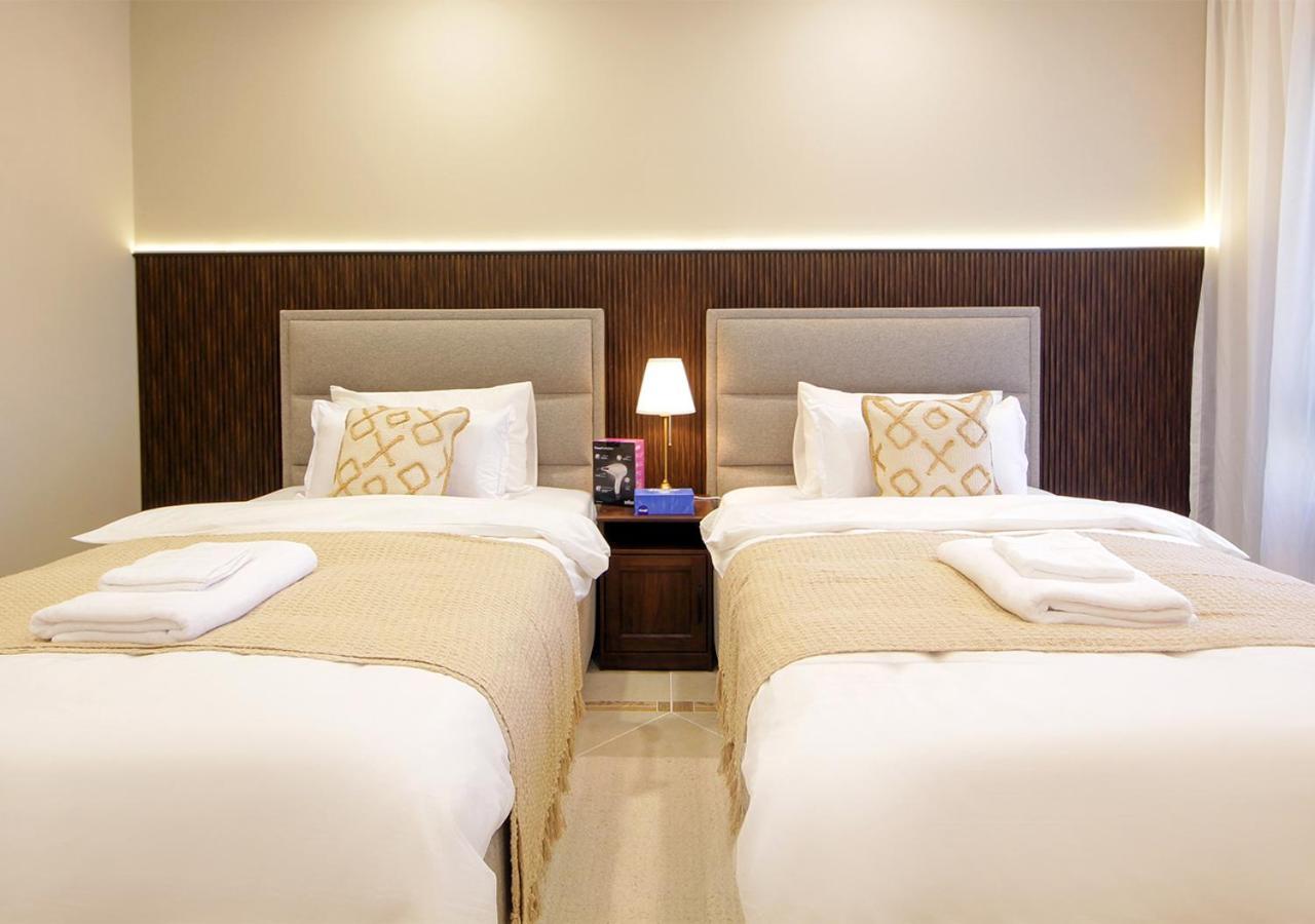 Cozy 4br Maid At Canal Cove Palm Jumeirah Villa