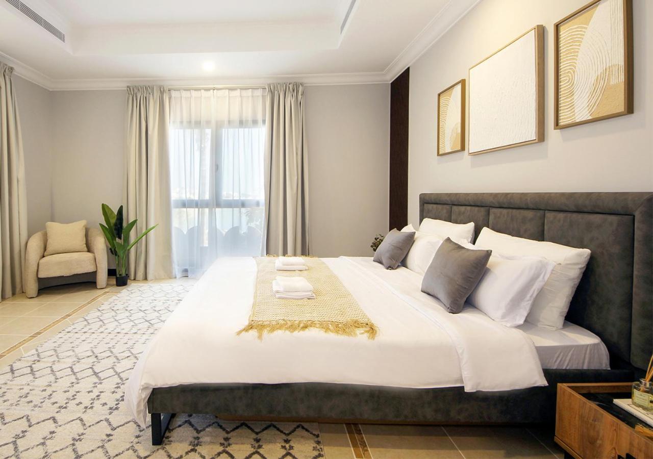 Cozy 4br Maid At Canal Cove Palm Jumeirah Villa *