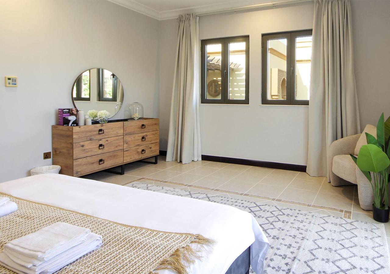 Cozy 4br Maid At Canal Cove Palm Jumeirah