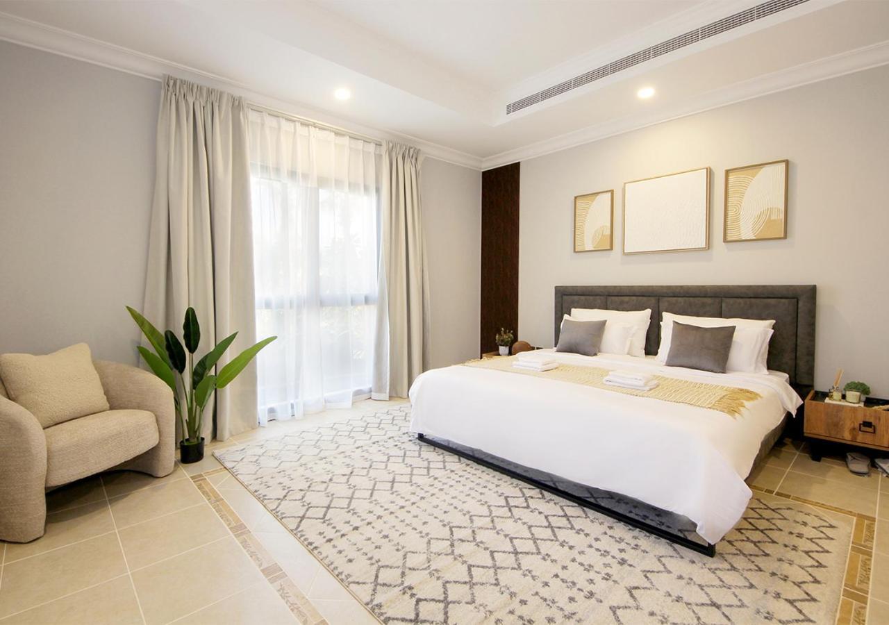 Cozy 4br Maid At Canal Cove Palm Jumeirah Villa *