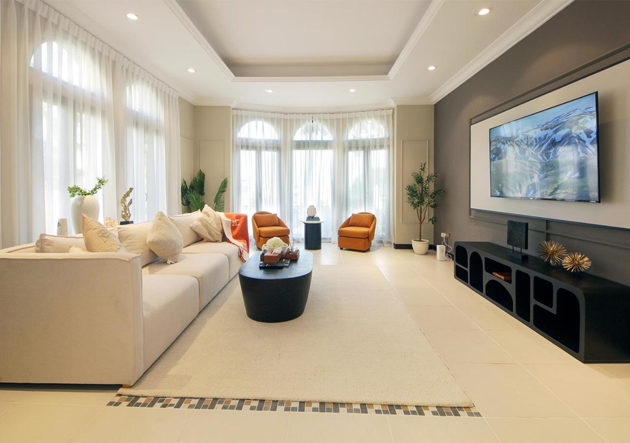 Villa Cozy 4br Maid At Canal Cove Palm Jumeirah