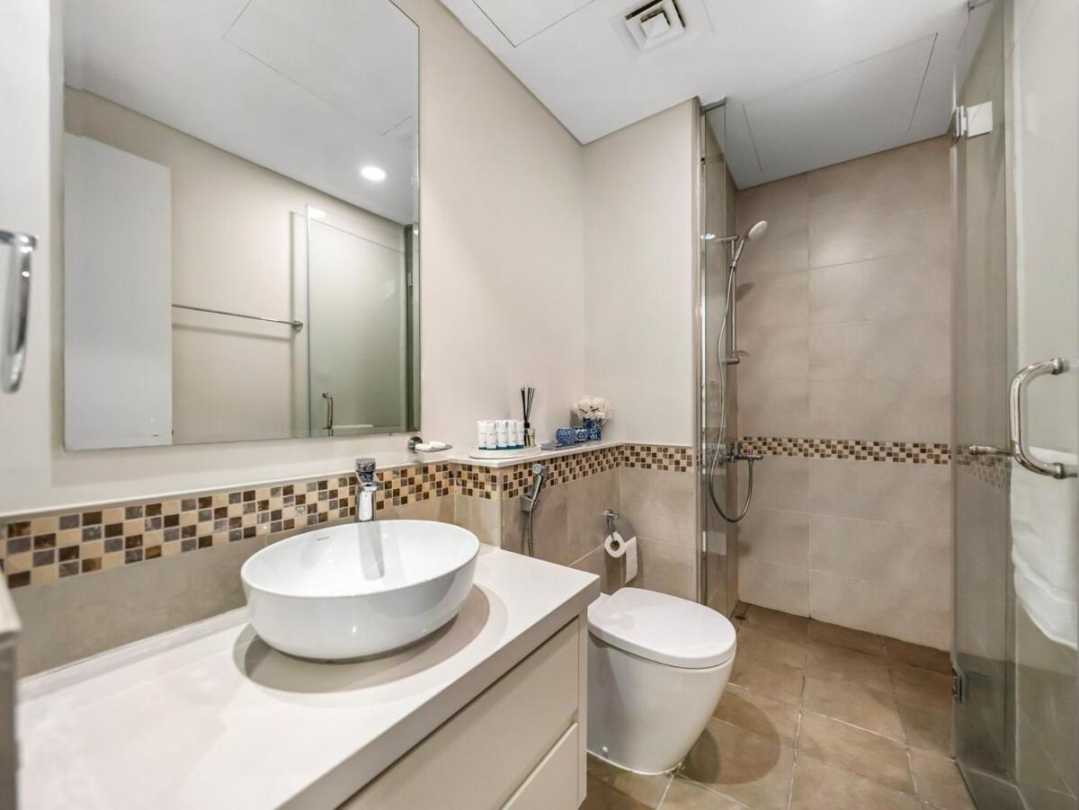 New 1br With Full Burj Khalifa View, Floor, 5min Mall Apartment Dubai