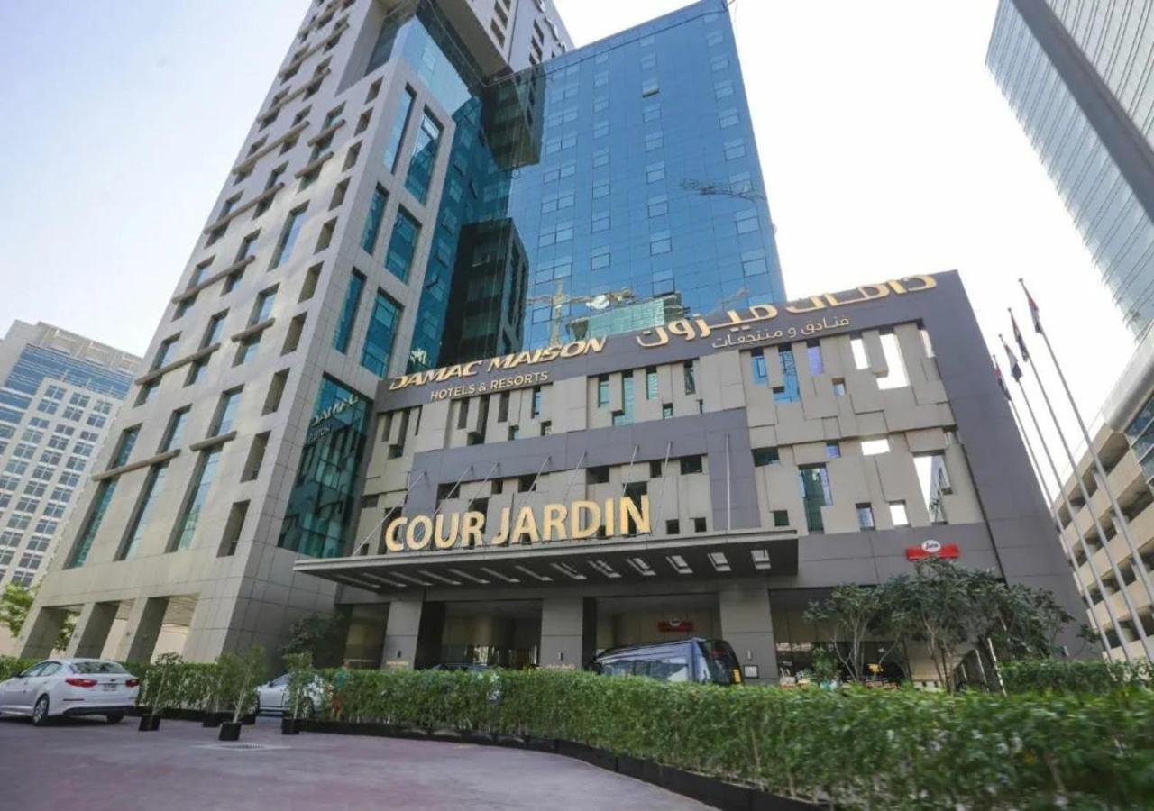 Quickstay Homes - Spacious 1br Retreat-cour Jardin *