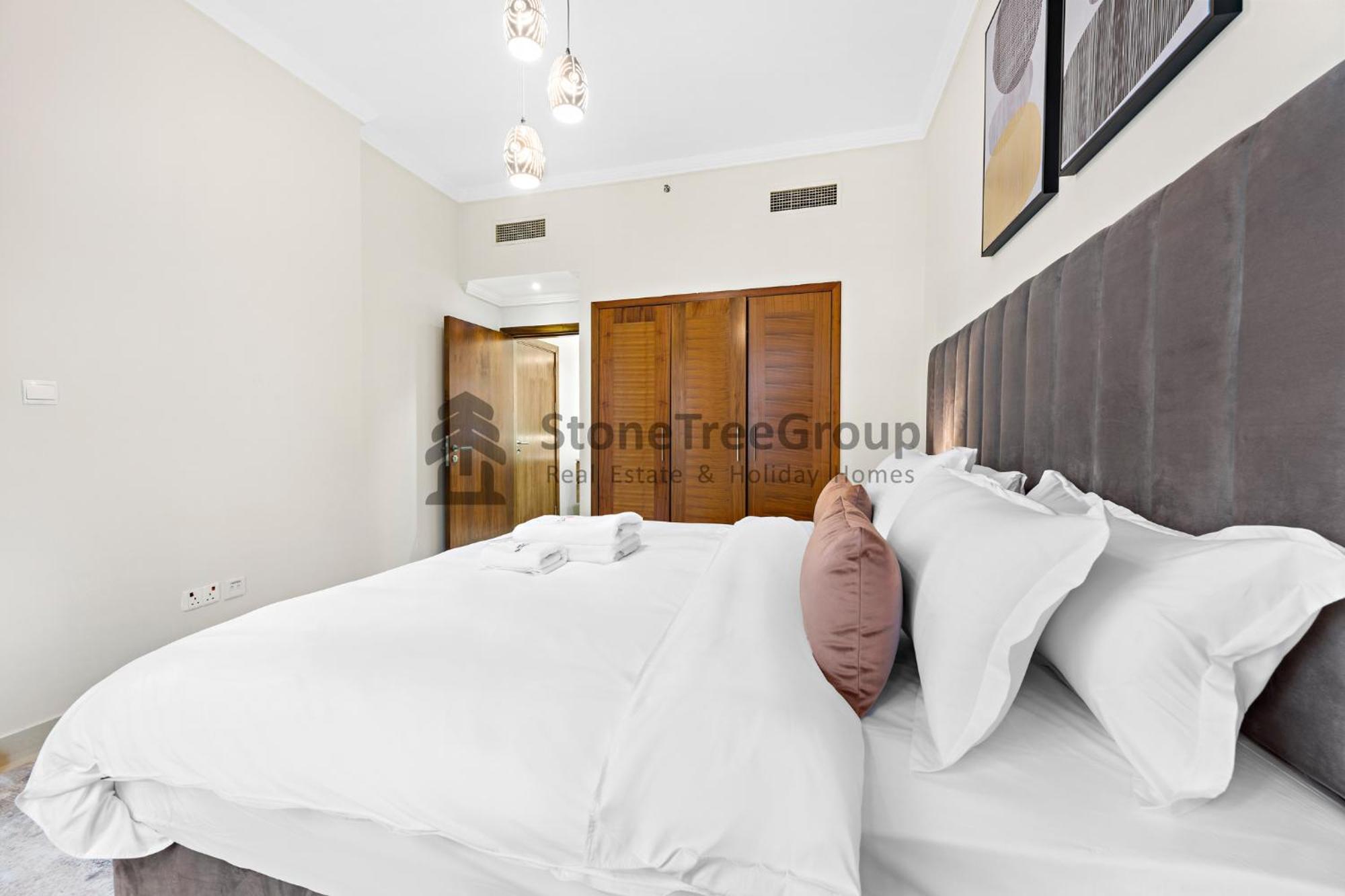 Spacious 1br At Marina Quays North Apartment Dubai