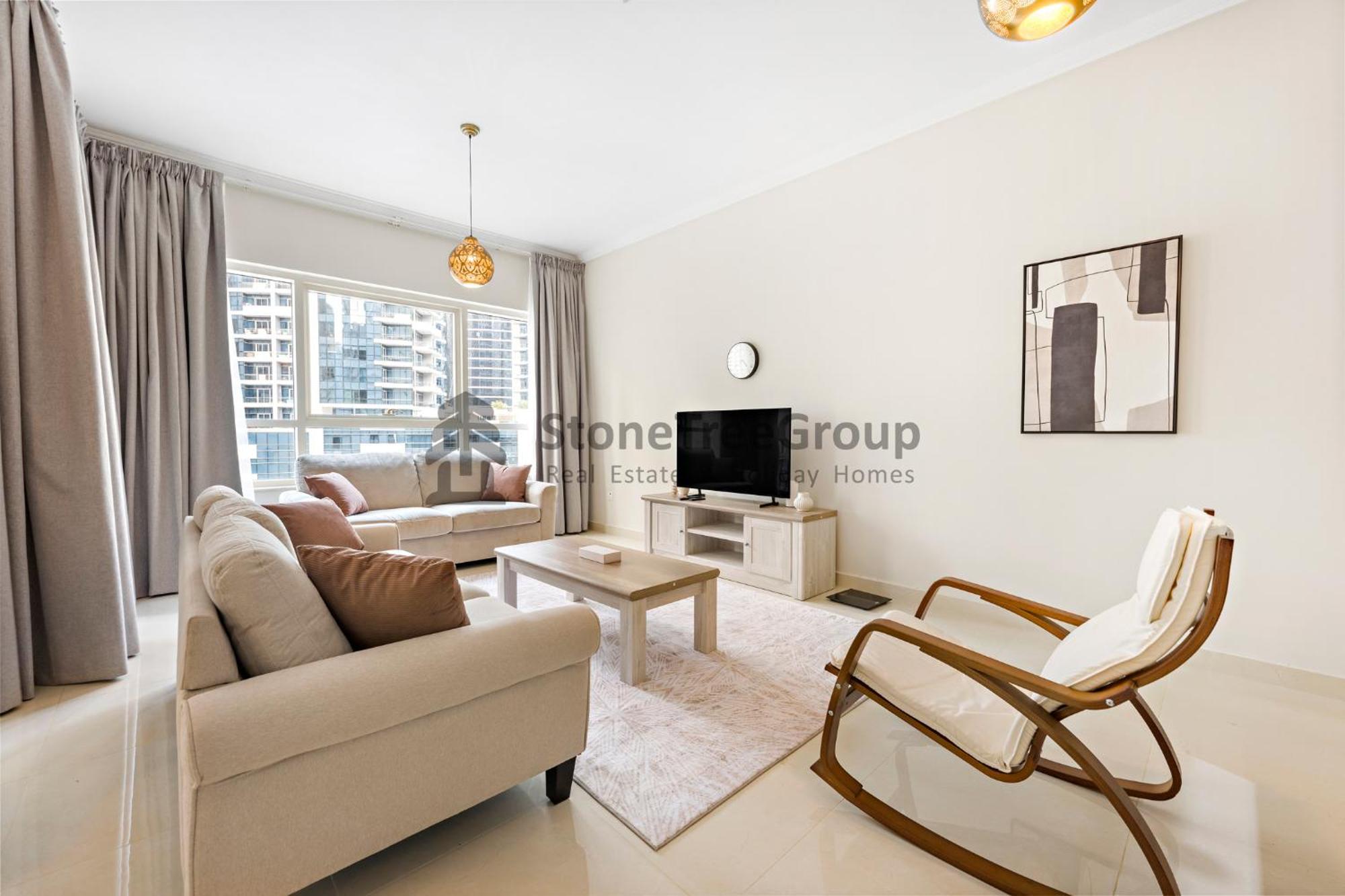 Spacious 1br At Marina Quays North Apartment Dubai