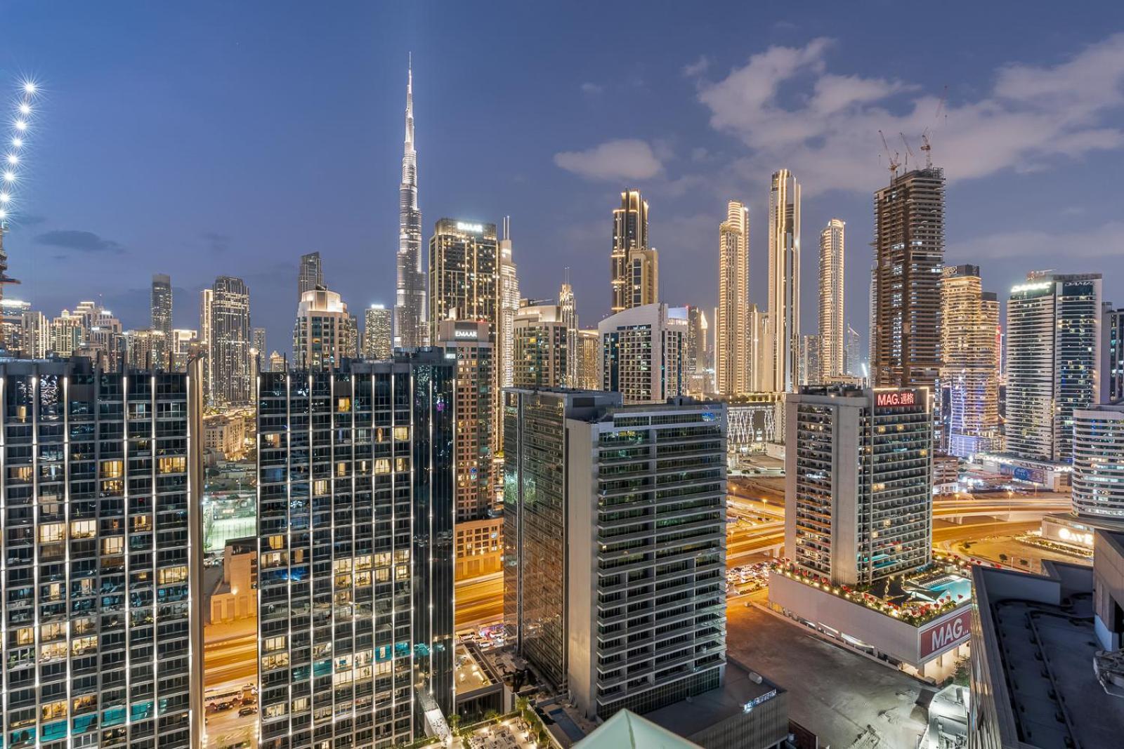 Apartment Amazing 1br With Burj Khalifa Views Dubai