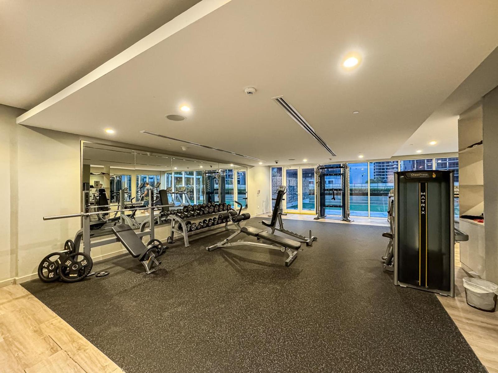 Apartment Amazing 1br With Burj Khalifa Views *