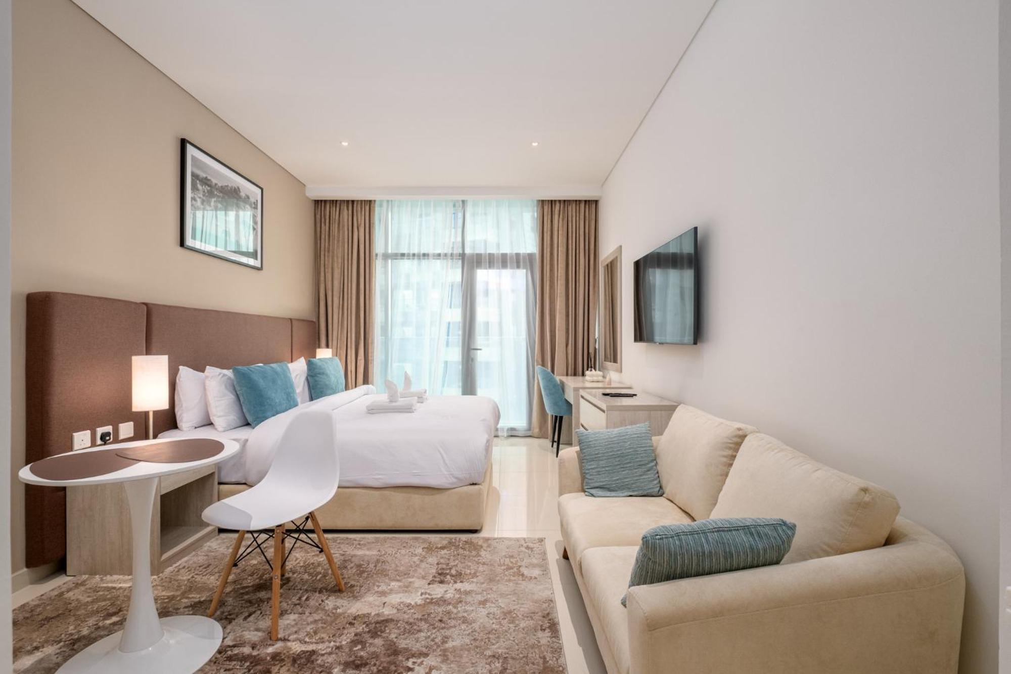 Charming In Seven Palm With Balcony Rooftop Floor * Dubai