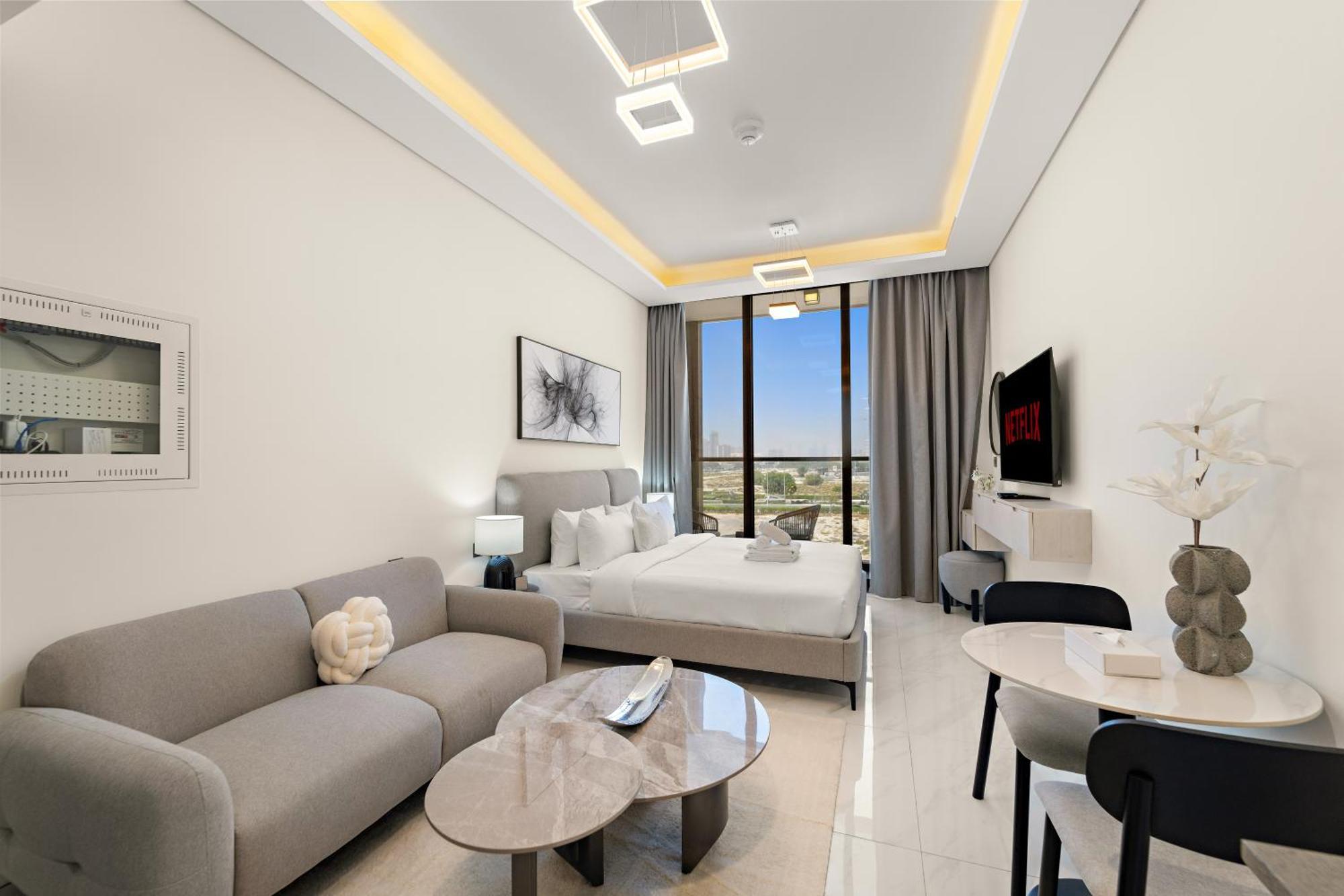 Modern With Pool, Gym, Mini Golf, Playground Apartment Dubai