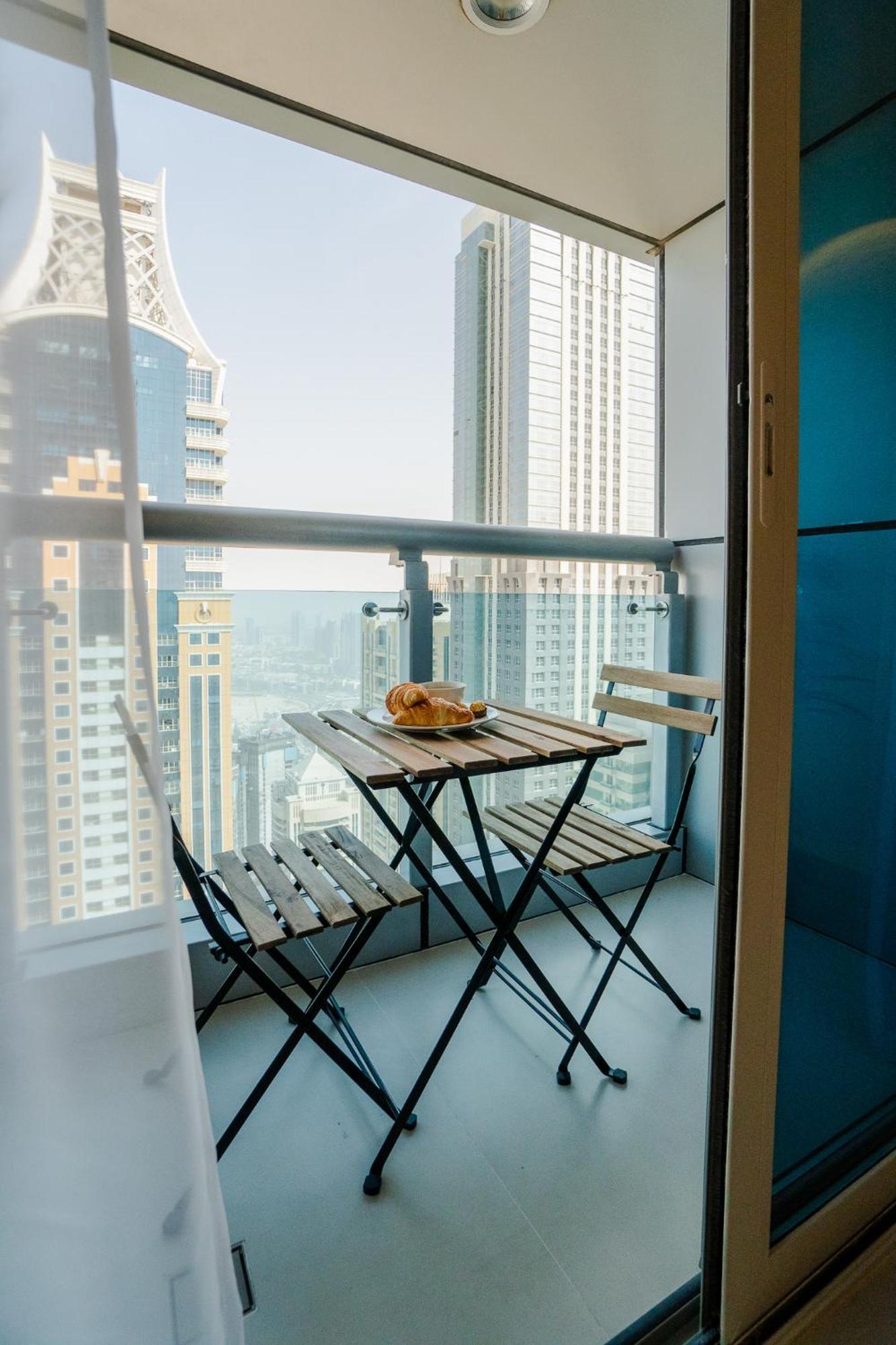 Apartment Elegant 3 Bedrooms Among Clouds Dubai
