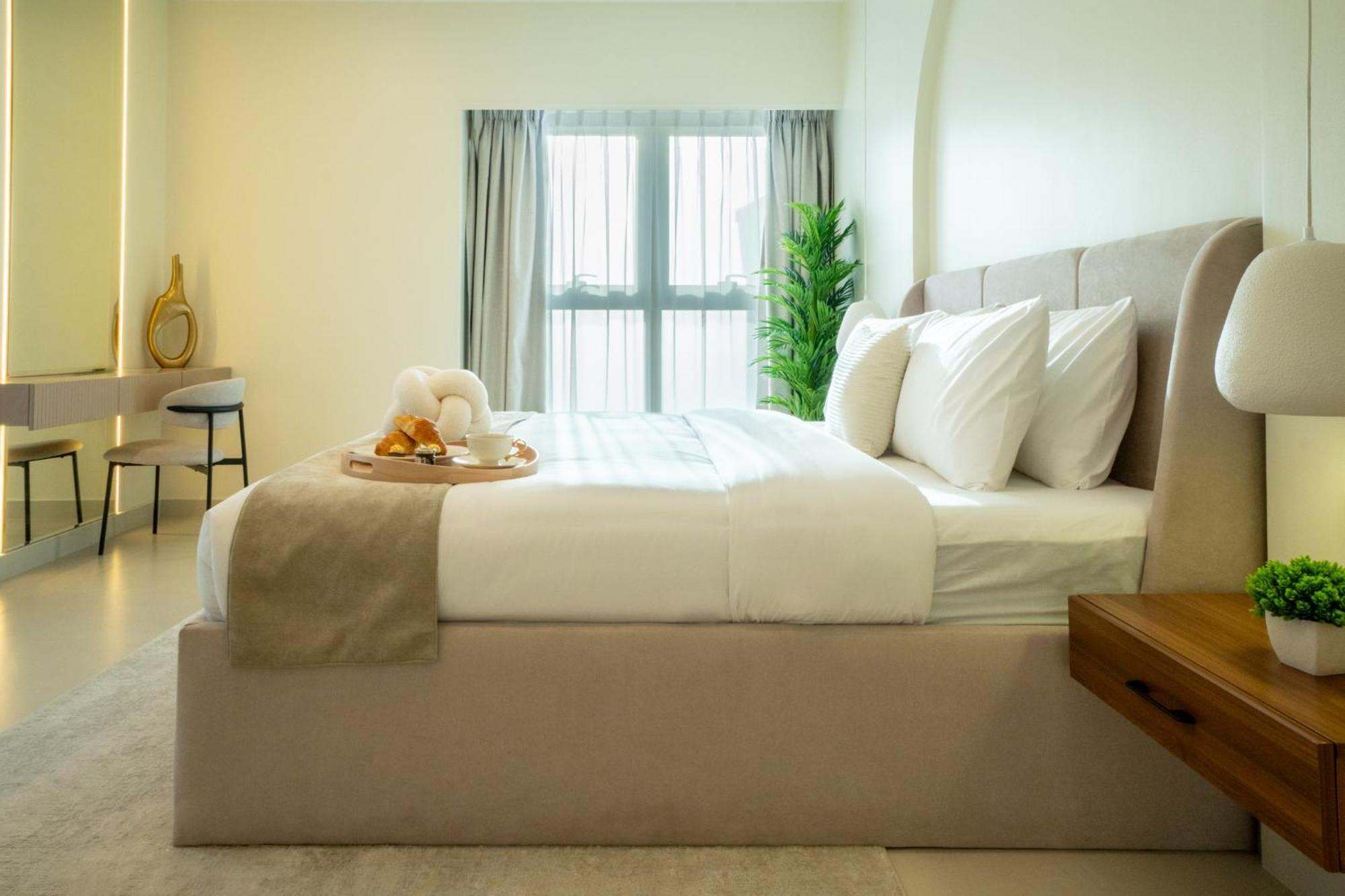 Apartment Elegant 3 Bedrooms Among Clouds
