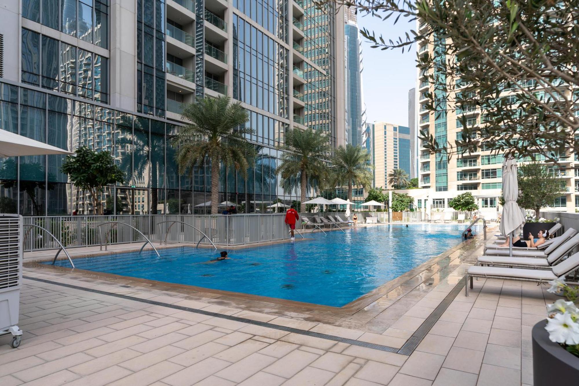 Tower 1 - Modernized Two Bedroom In Downtown Dubai