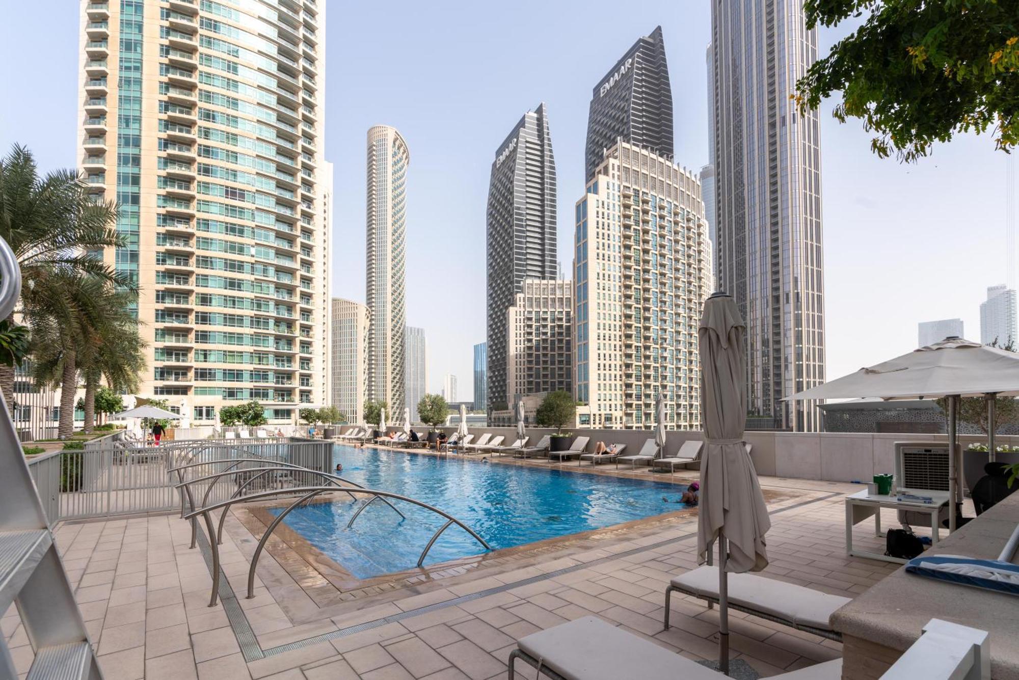 Tower 1 - Modernized Two Bedroom In Downtown Apartment