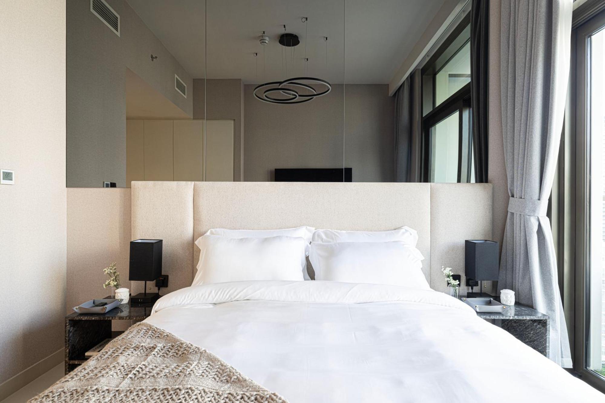 Apartment Luxury 4br Burj Khalifa View Mall Dubai