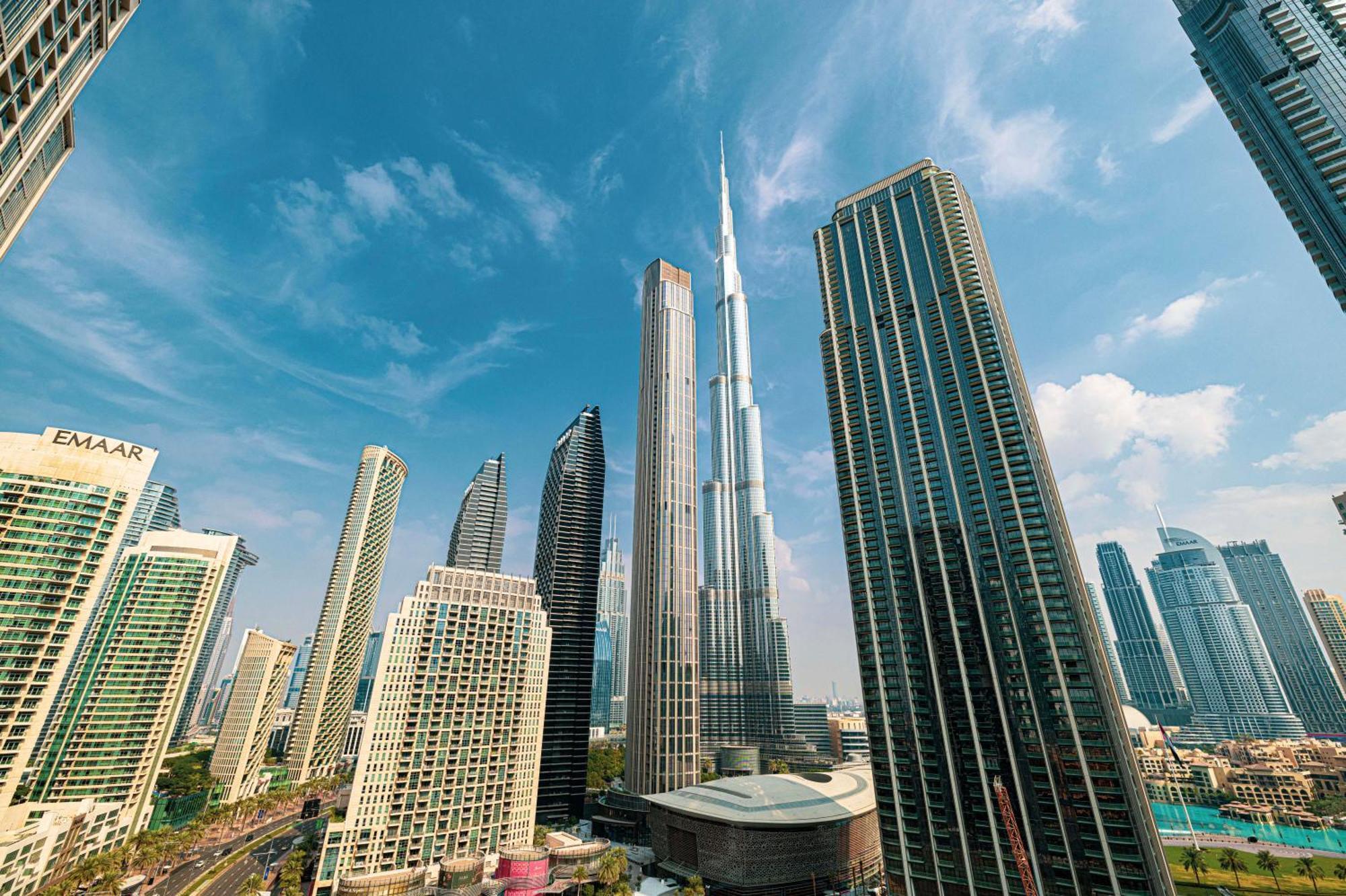 Luxury 4br Burj Khalifa View Mall Apartment Dubai