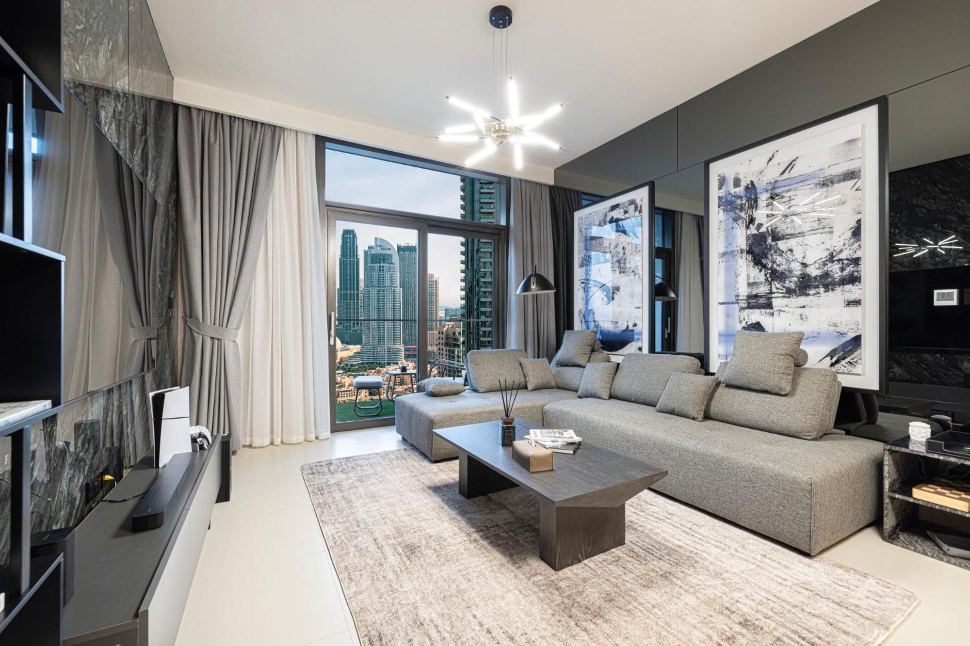 Luxury 4br Burj Khalifa View Mall *