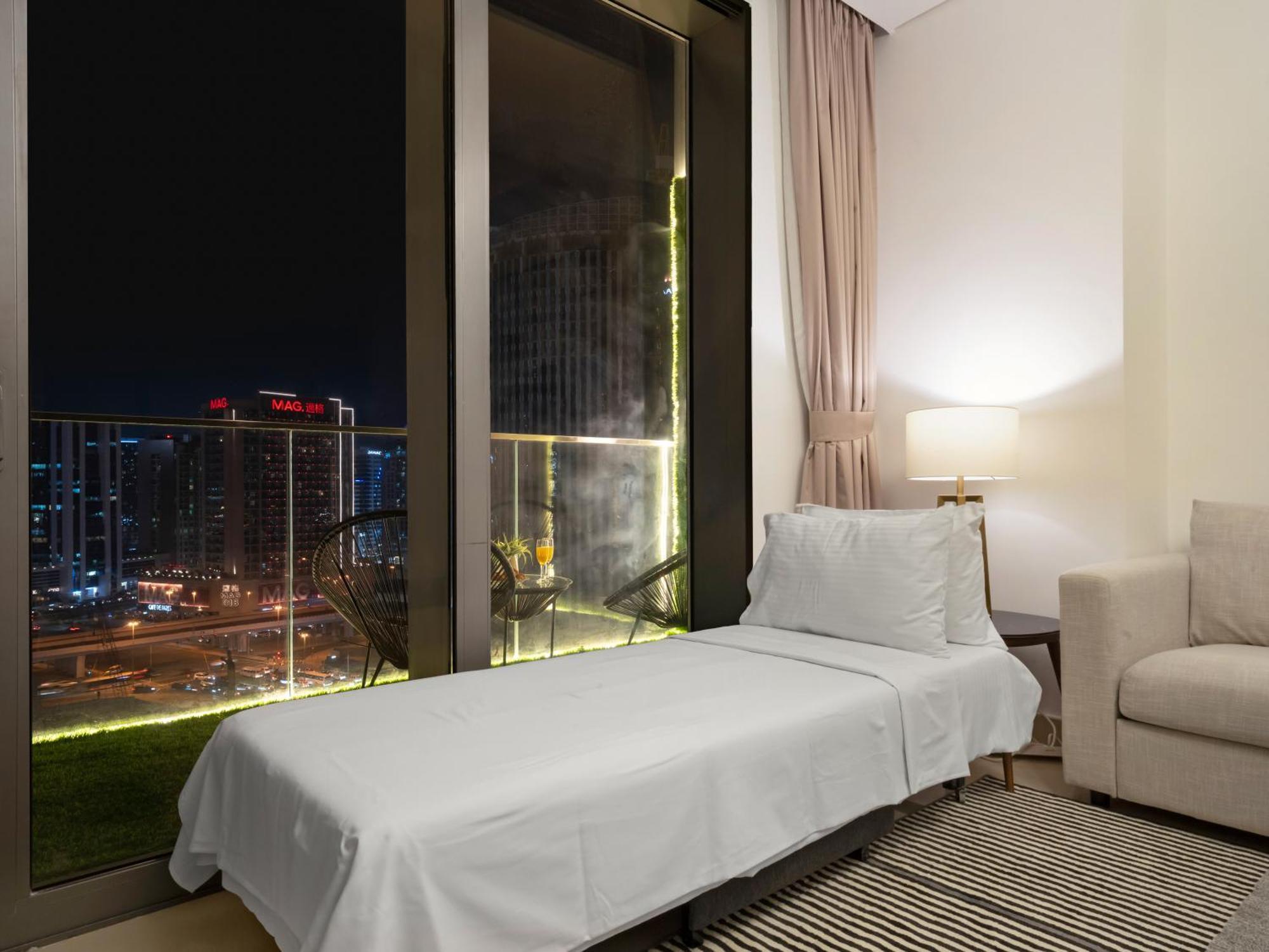 Elegant 1br 5mins Walk Mall & Burj Khalifa