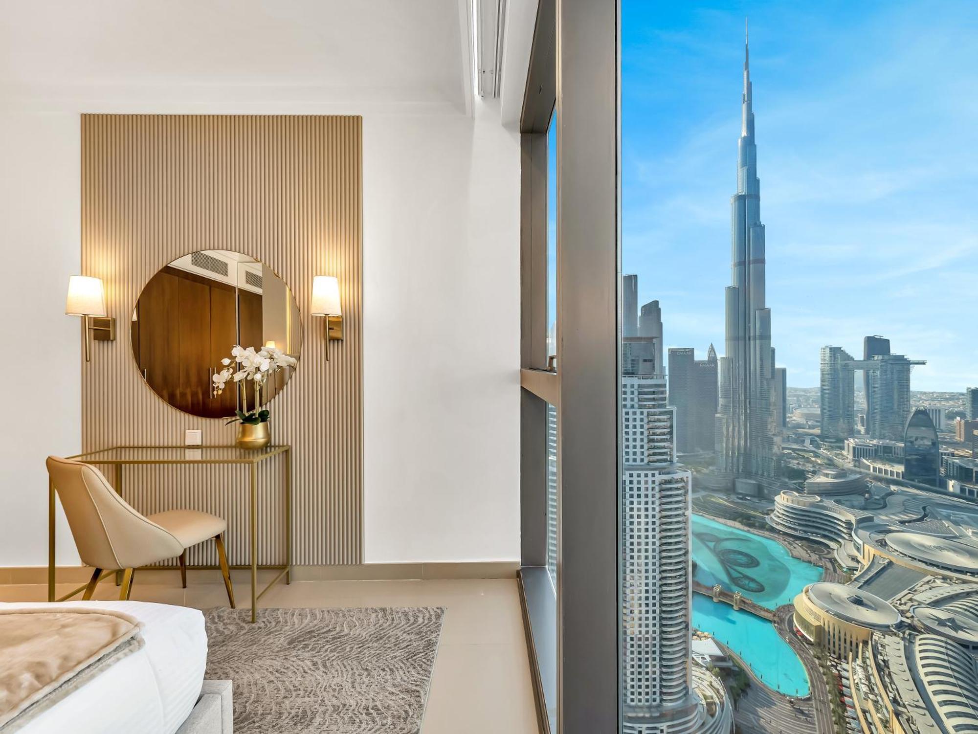 Apartment Stunning 2br-burj View -connected To Mall Dubai