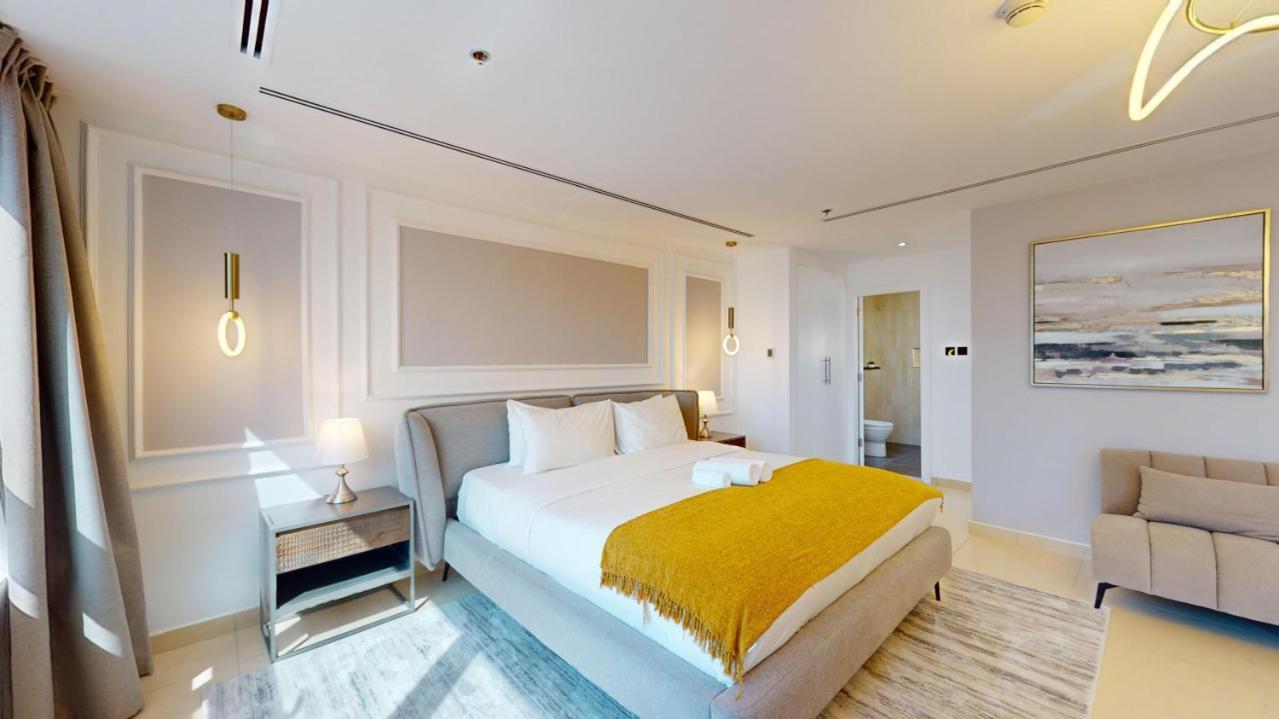 Marina View - Luxurious Four Bed With Private Pool Dubai