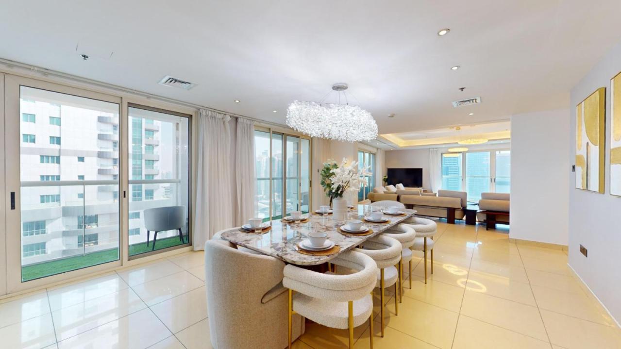 Apartment Marina View - Luxurious Four Bed With Private Pool *