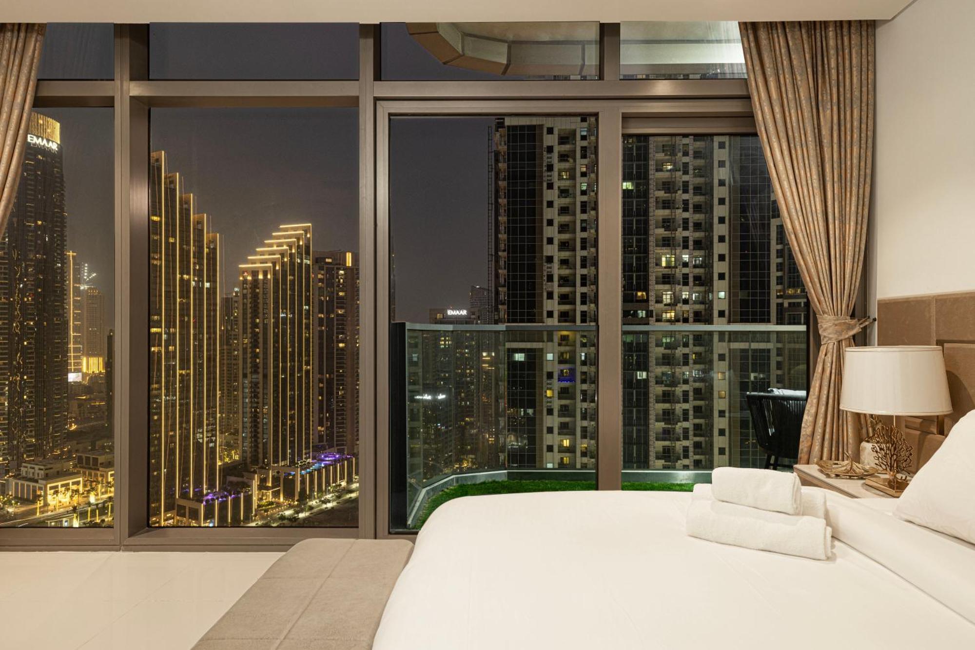 Panoramic Burj Khalifa Views-64th Floor Infinity Pool * Dubai