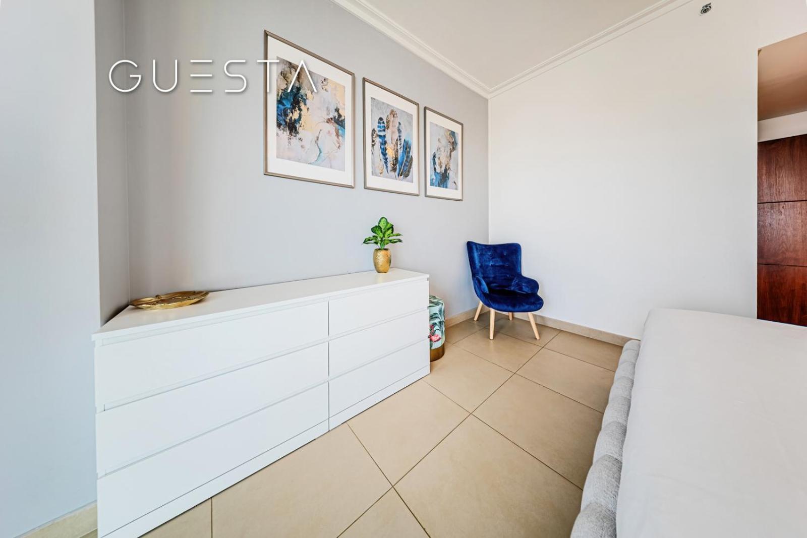Burj Vista By Emaar - Burj Khalifa & Fountain Views, Downtown Apartment *