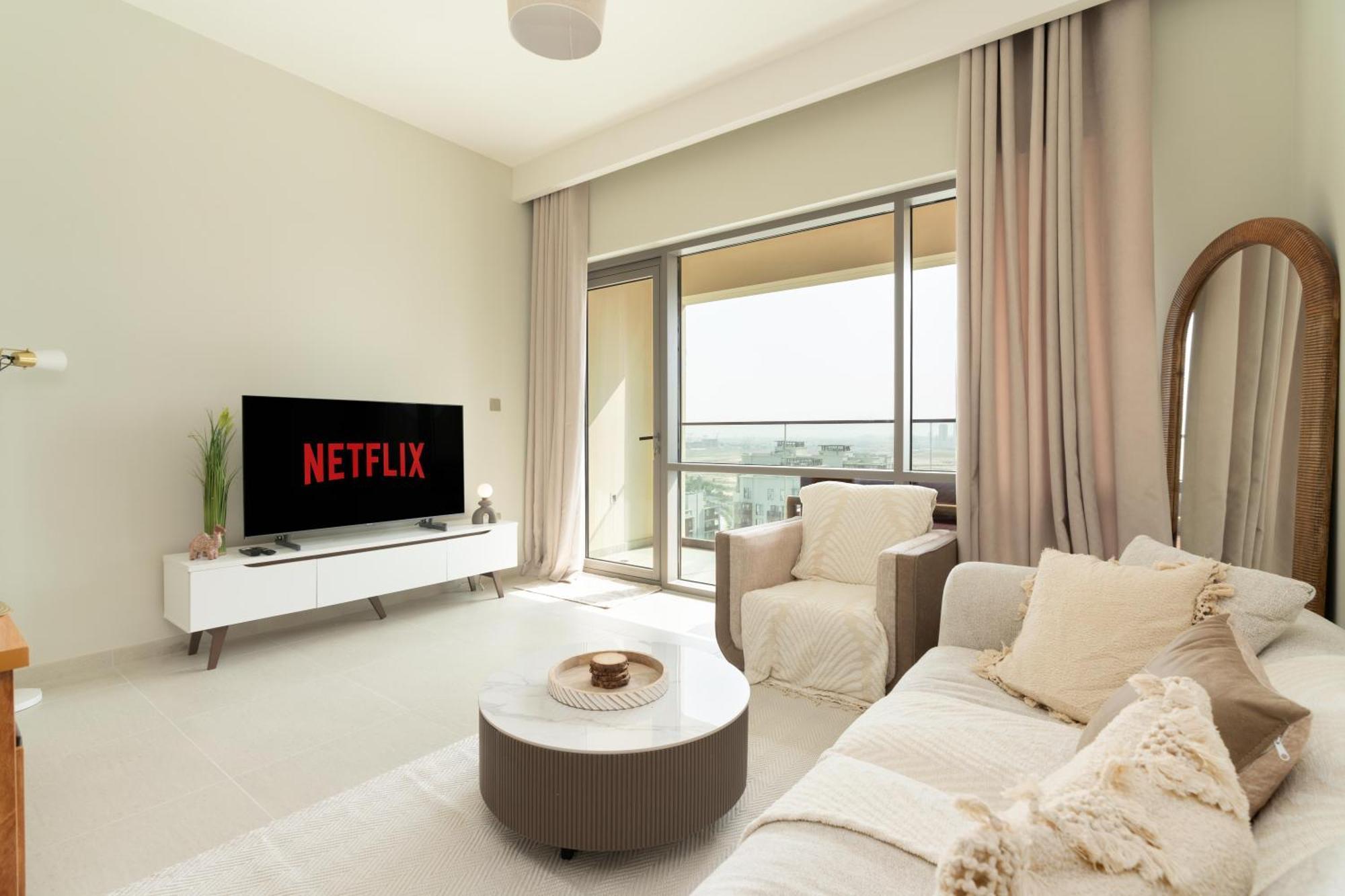Stylish 1br At Vida Residences, Creek - Ahlan Hh Apartment