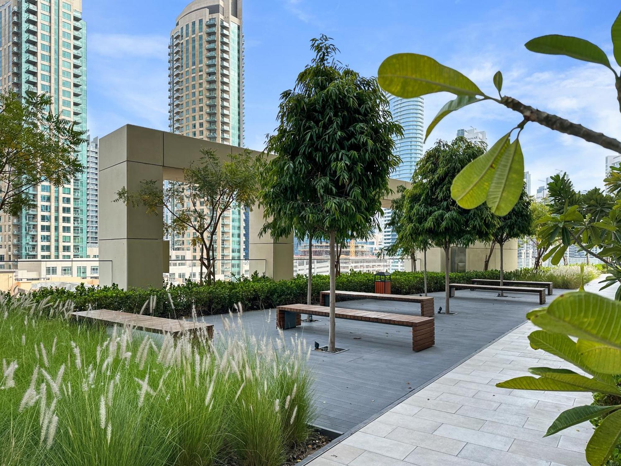 View In And Burj Khalifa View - 2 Bedroom - 3 Beds Apartment *