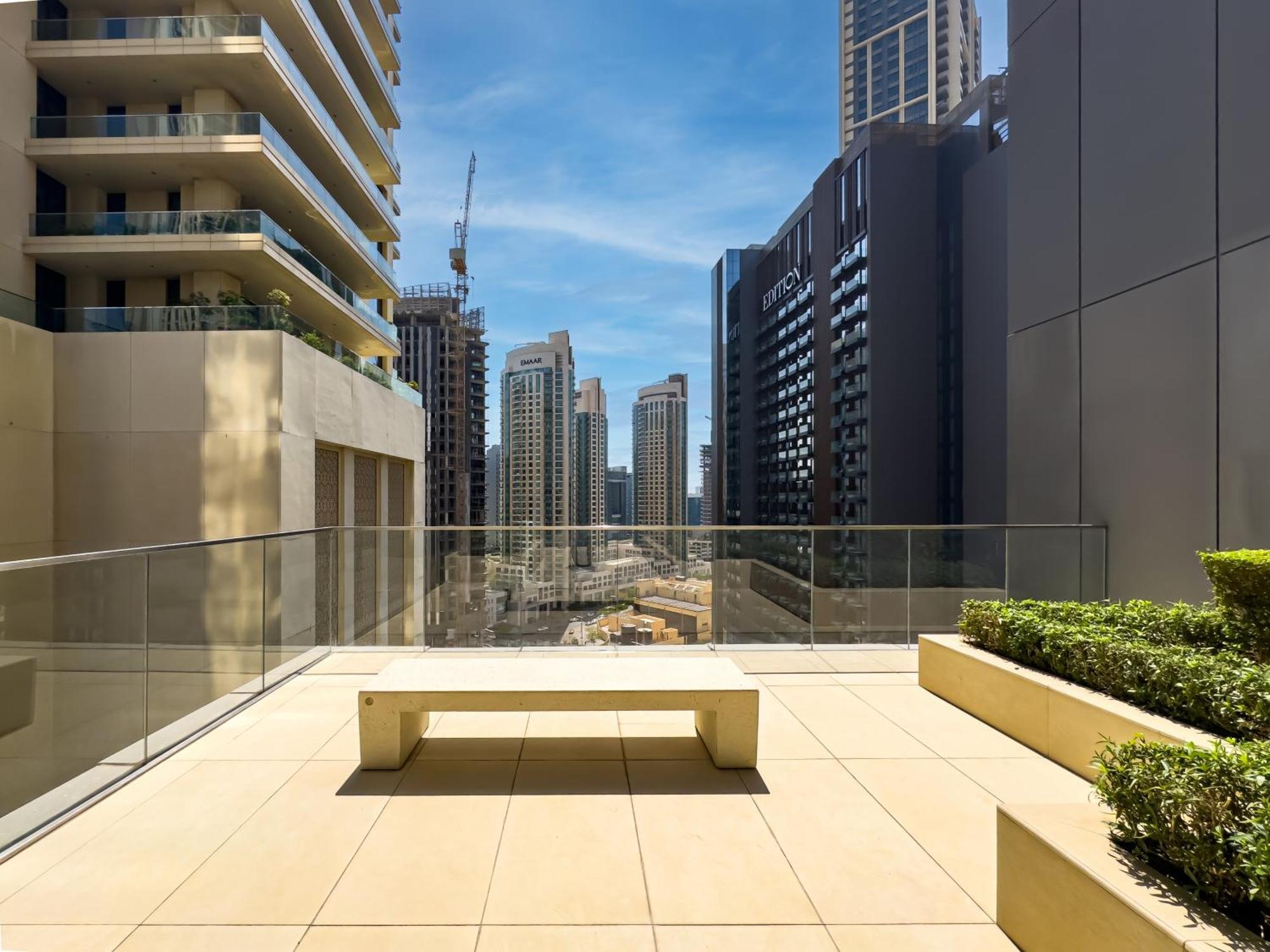 Stunning 2br-burj View -connected To Mall Apartment Dubai