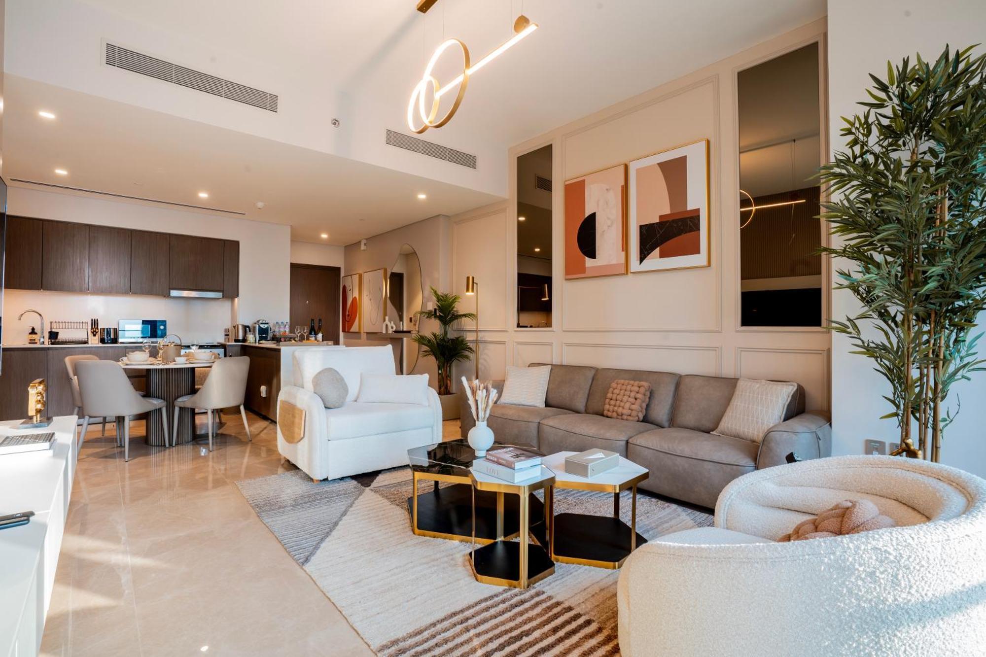 Luxury 1-bedroom In Downtown I Walk To Mall And Fountains Apartment Dubai