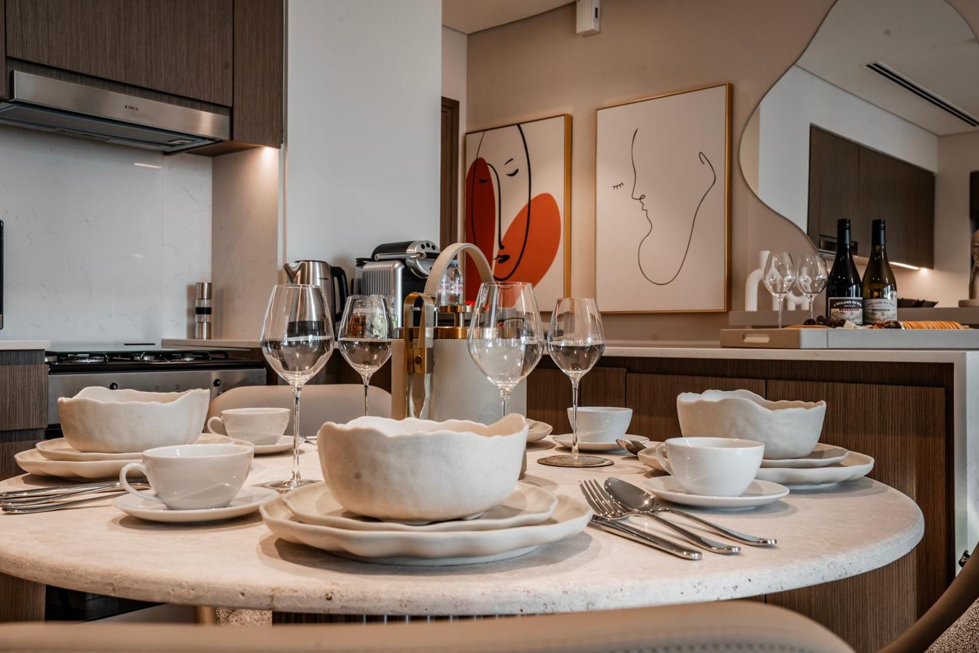 Apartment Luxury 1-bedroom In Downtown I Walk To Mall And Fountains