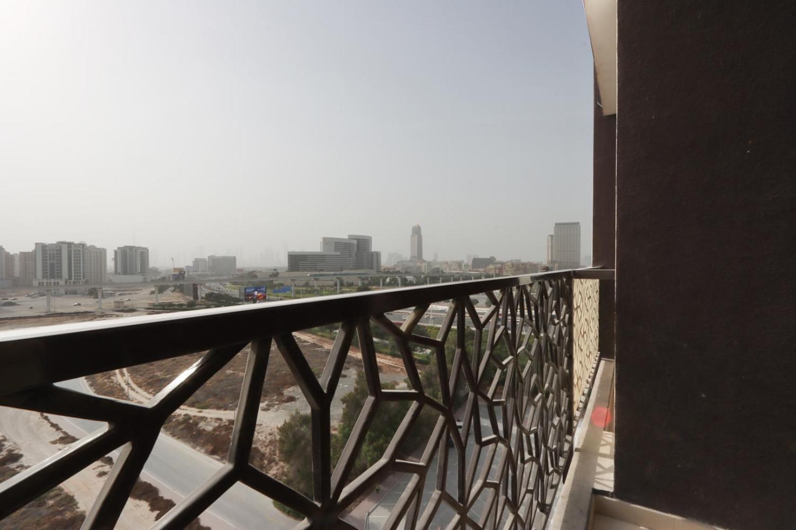 Apartment Livbnb-2b With Skyline Views, Al Jaddaf