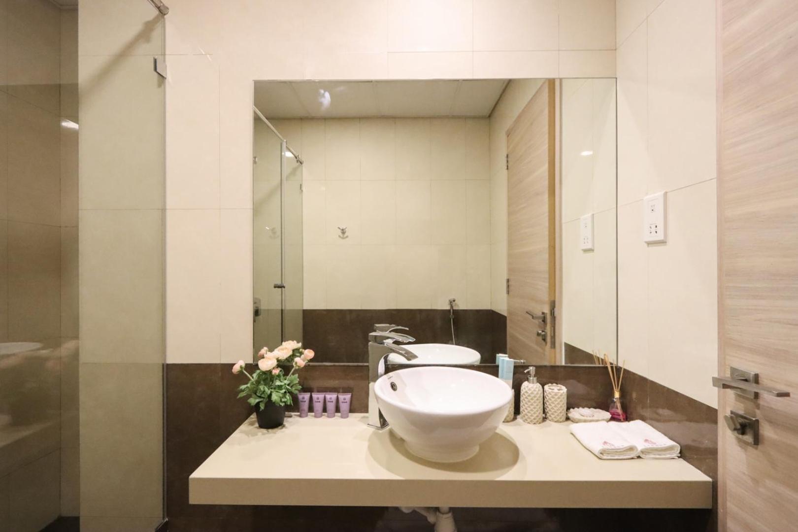 Apartment Livbnb-2b With Skyline Views, Al Jaddaf *