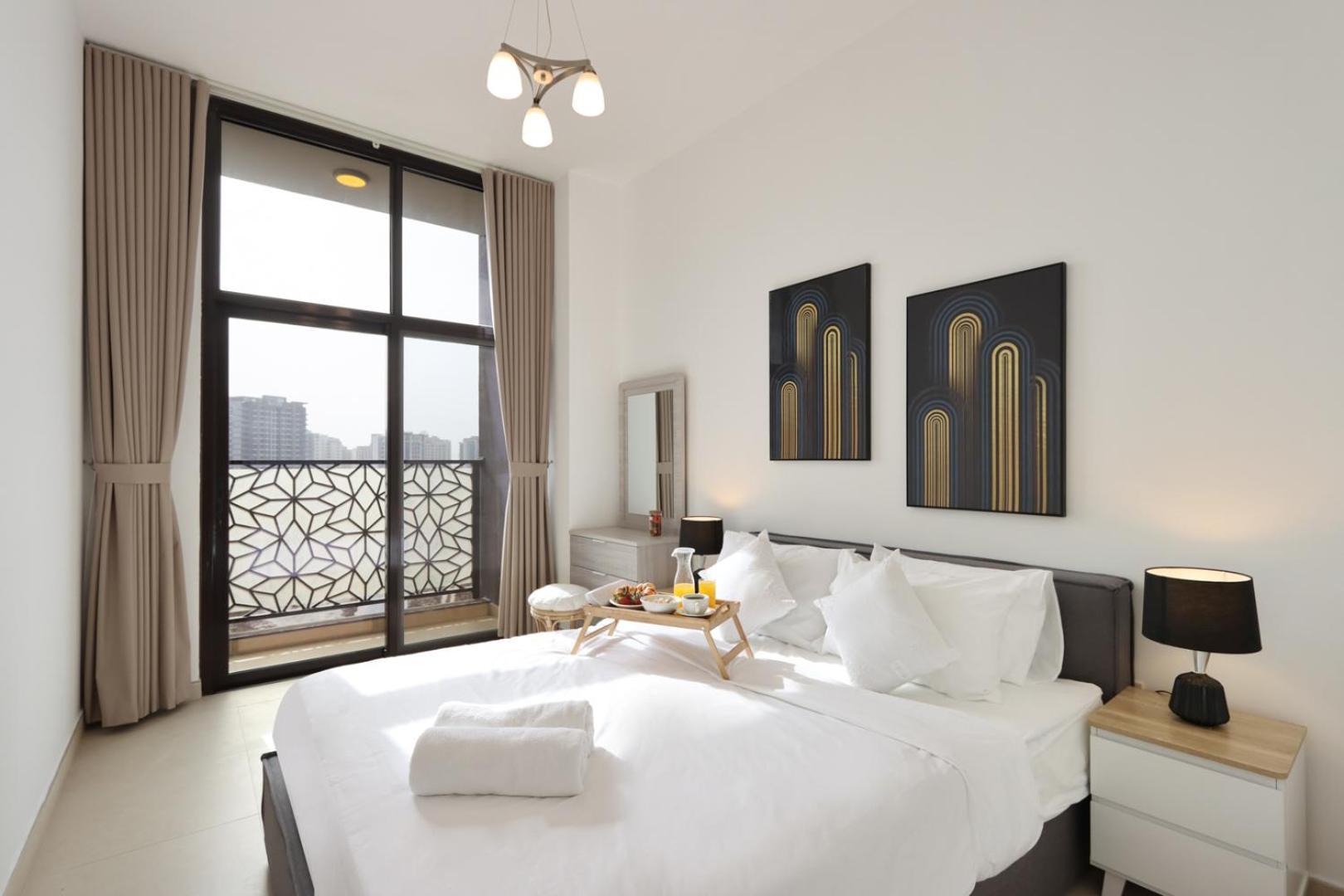 Livbnb-2b With Skyline Views, Al Jaddaf