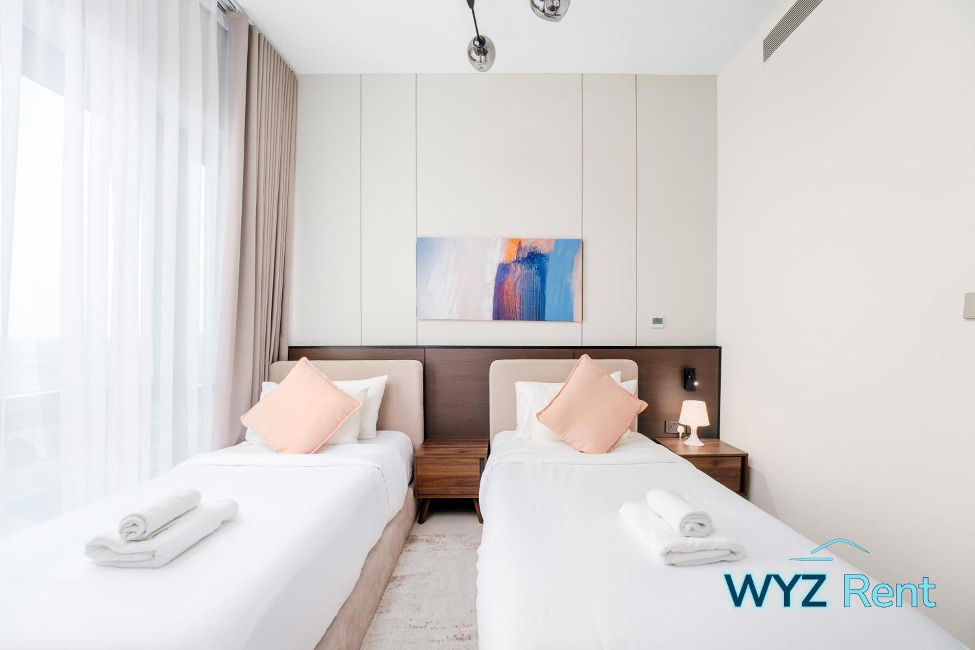Apartment Chic 2 Bedroom In Vida Residences Creek-beach Access *