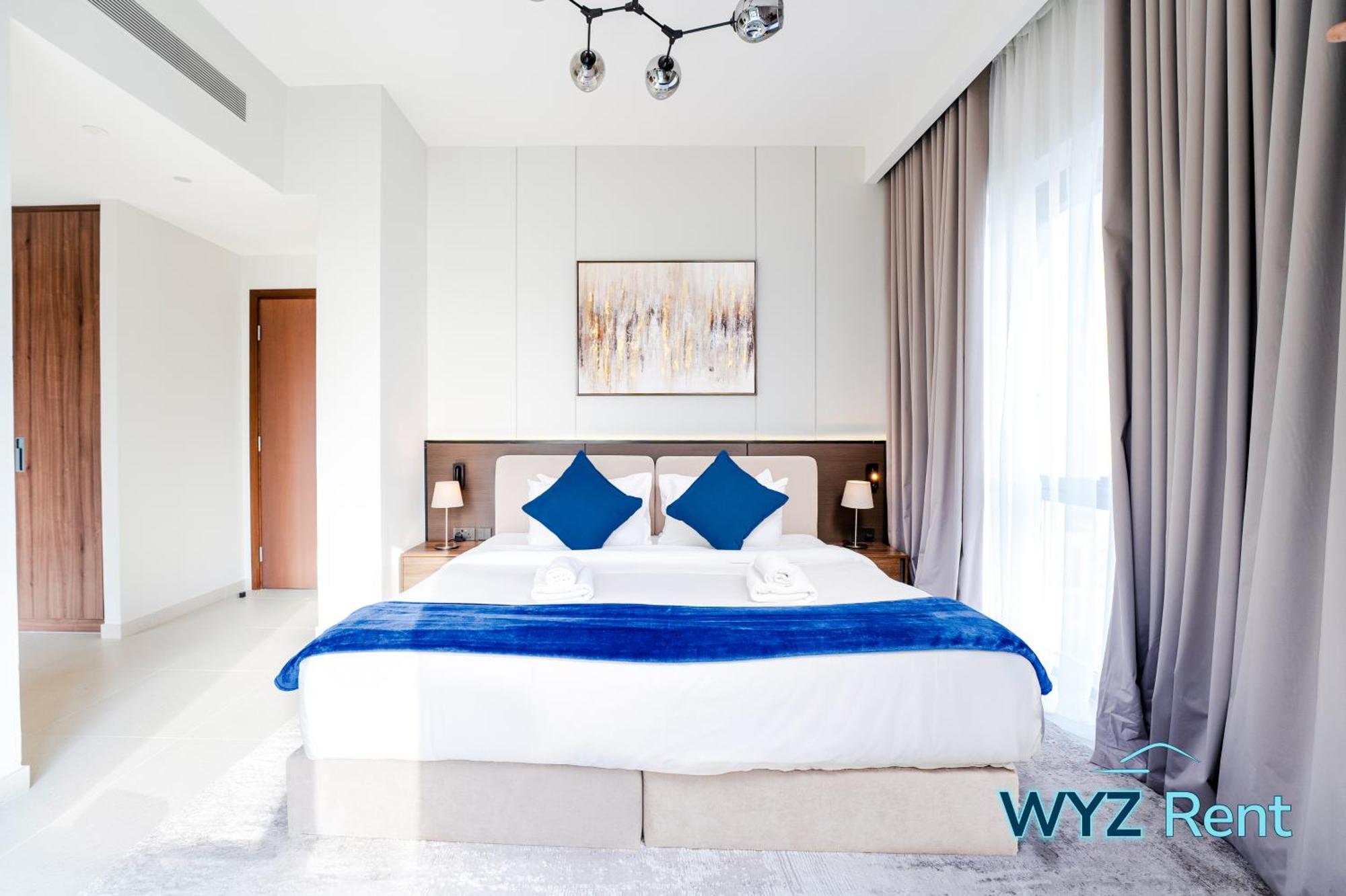 Chic 2 Bedroom In Vida Residences Creek-beach Access *