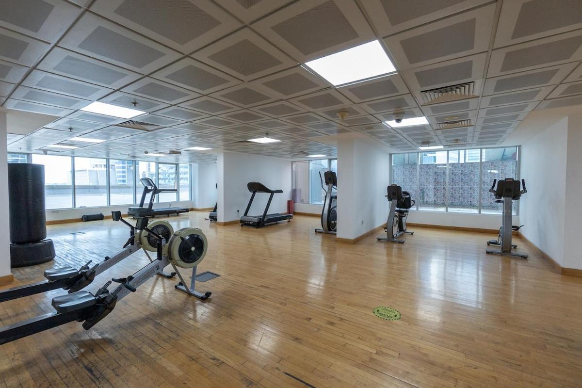 Cozy And Bright 2-bedroom In Business Bay