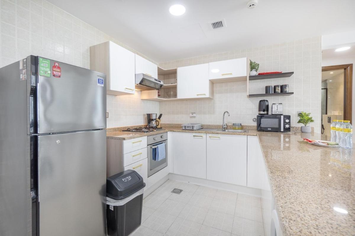 Apartment Cozy And Bright 2-bedroom In Business Bay *
