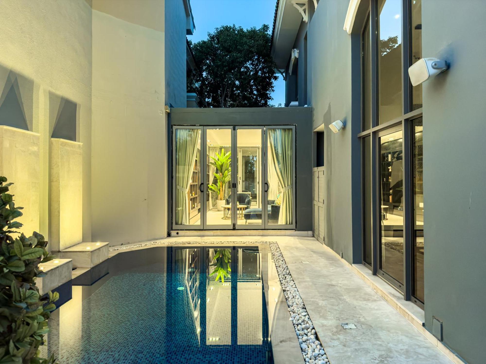 Elegant 3br Upgraded With Pool & Access Dubai