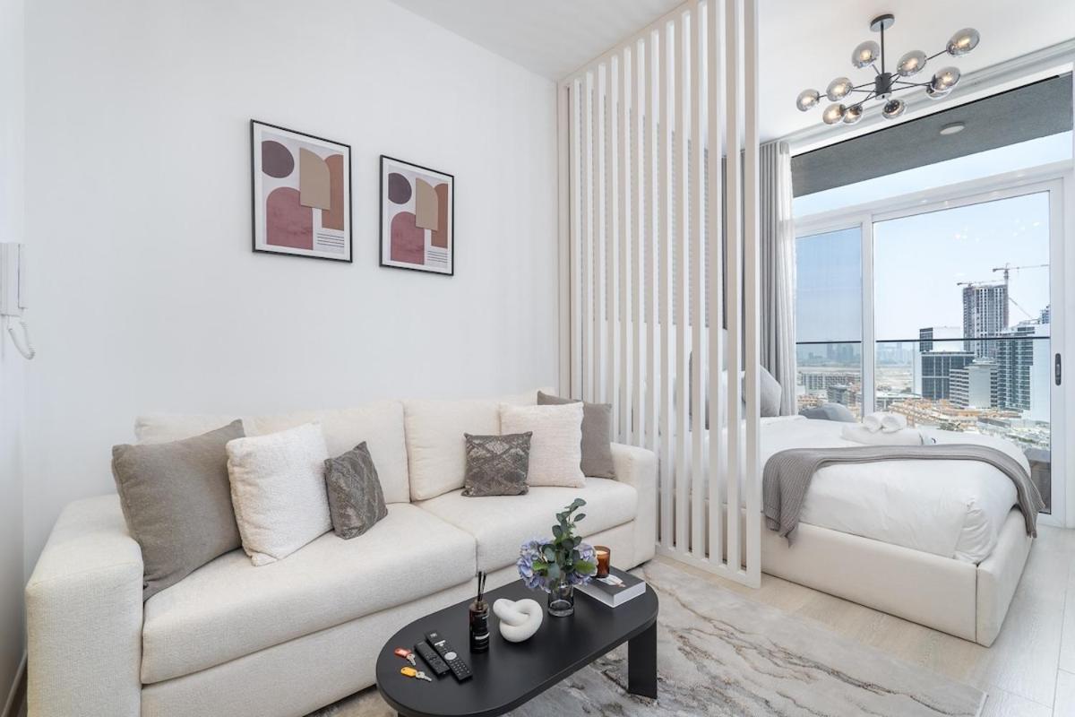 Apartment Elegant Studio With Skyline View In Jvc *