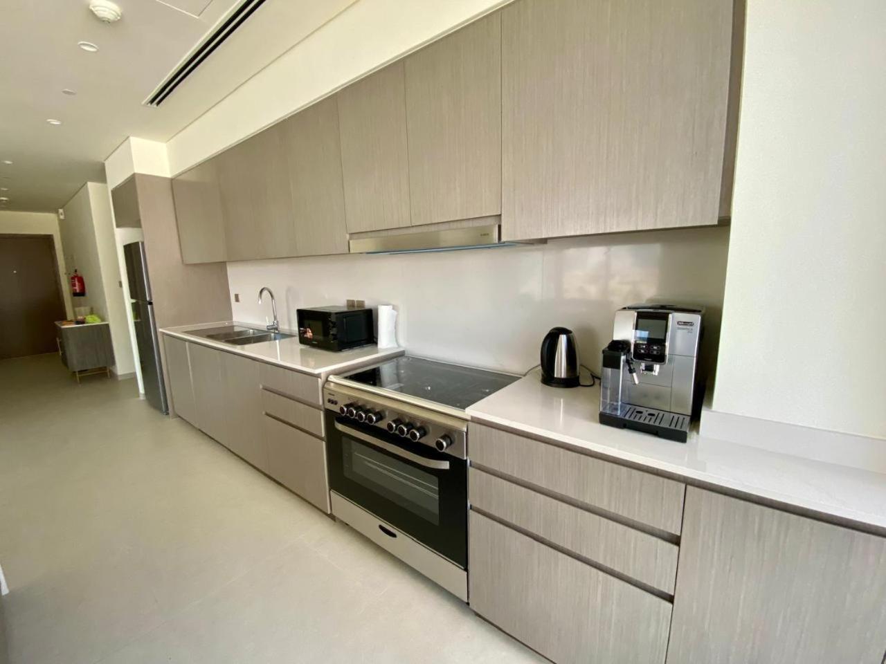 Grande Signature Burj Kahlifa And Fountains View By Oima Leasing Property