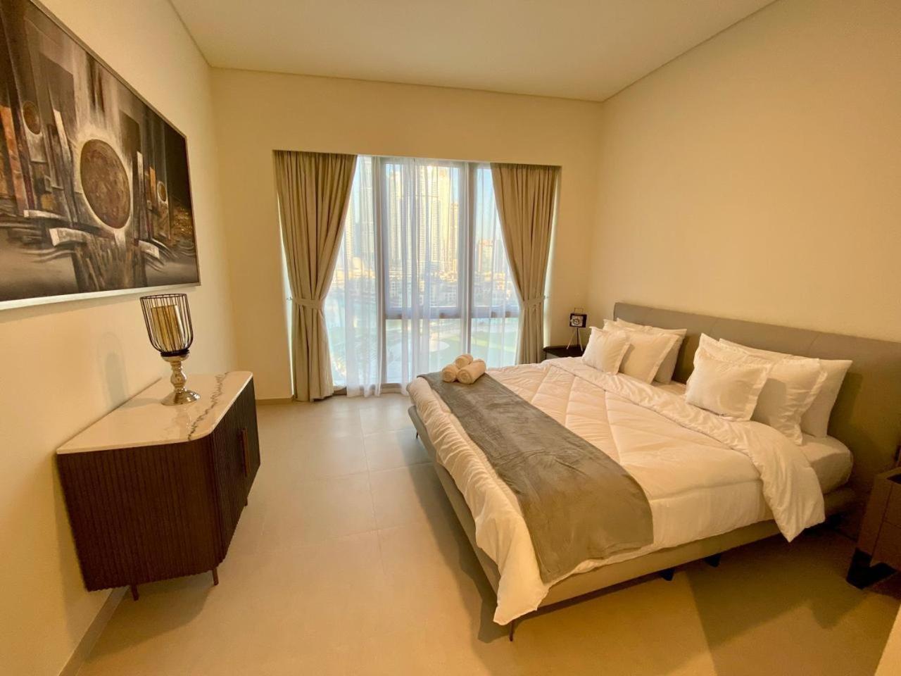 Grande Signature Burj Kahlifa And Fountains View By Oima Leasing Property Apartment
