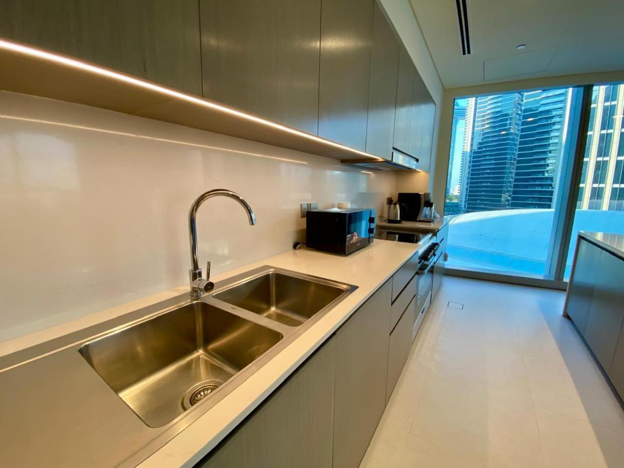 Apartment Grande Signature Burj Kahlifa And Fountains View By Oima Leasing Property