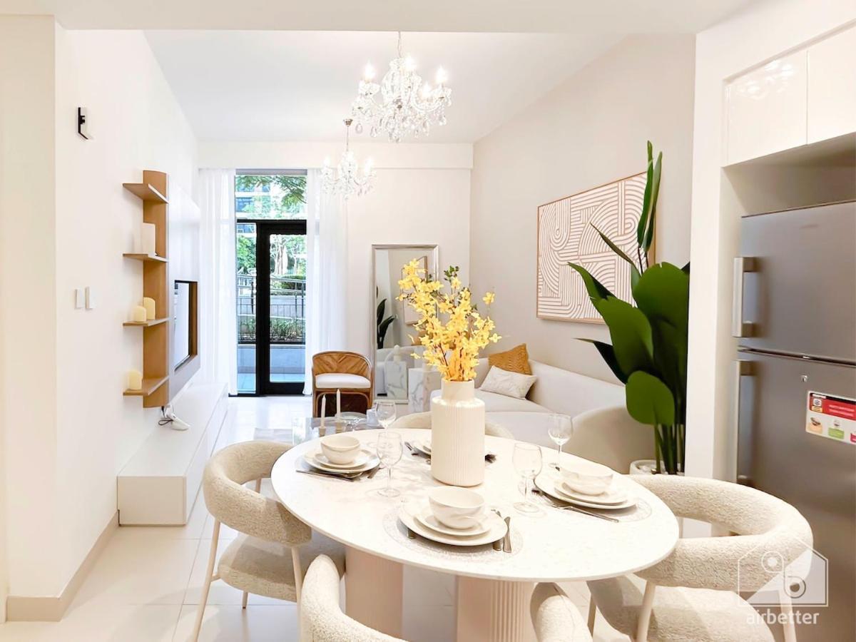 Apartment Luxury Design & Stunning Views In Hills Dubai
